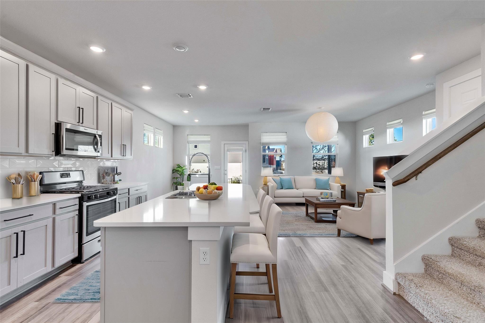 7408 Acela Trl # 217, Austin, TX 78744