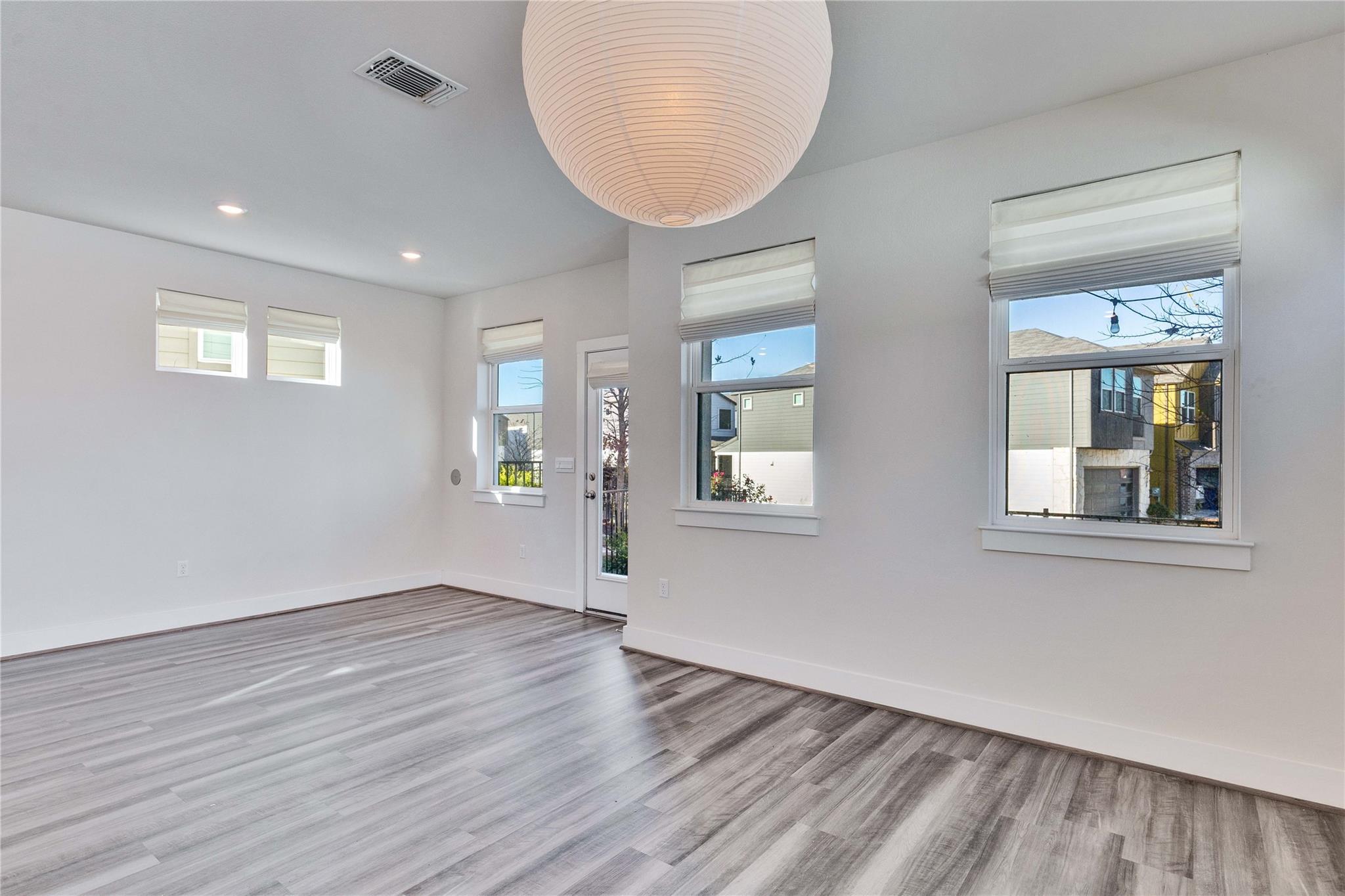 7408 Acela Trl # 217, Austin, TX 78744