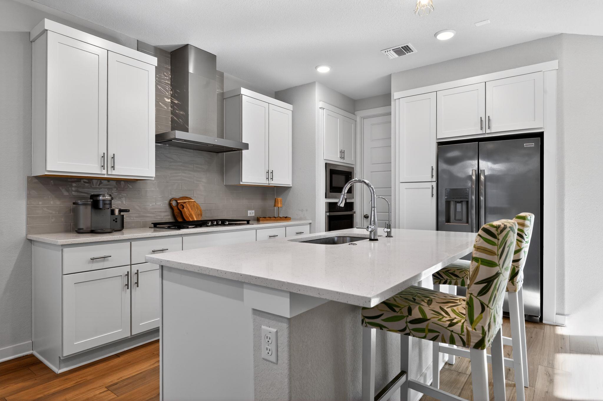 2213 Stampede Dr, Leander, TX 78641