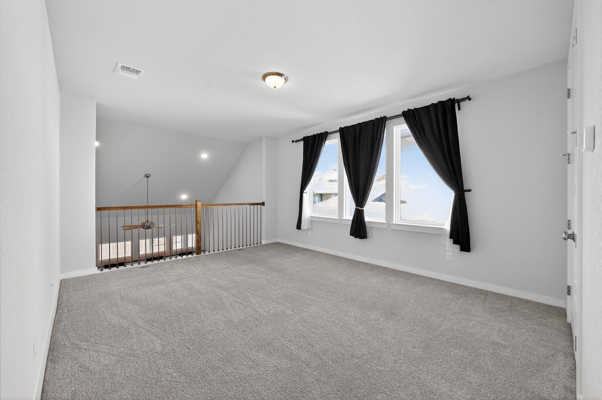 2213 Stampede Dr, Leander, TX 78641