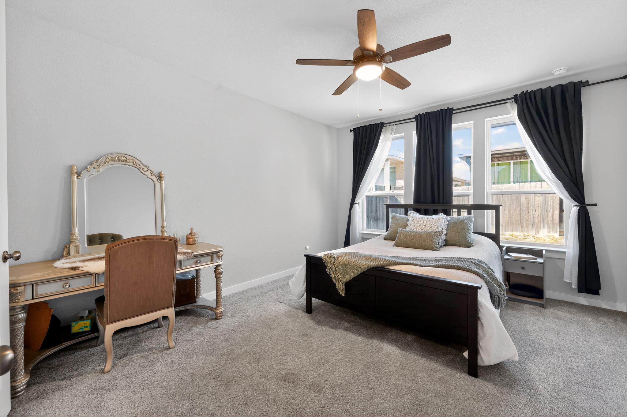 2213 Stampede Dr, Leander, TX 78641