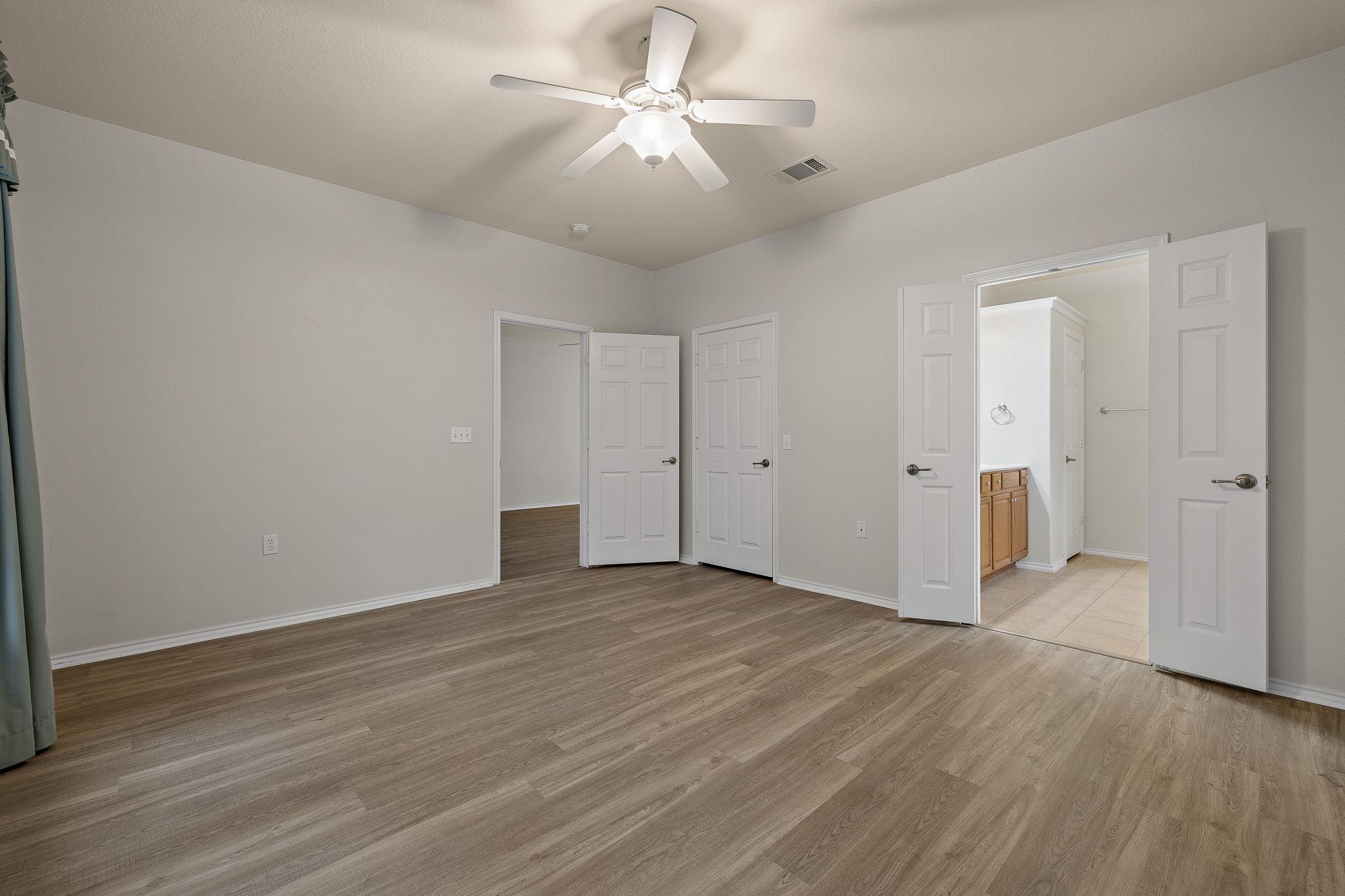 108 Farm Hill Dr, Georgetown, TX 78633