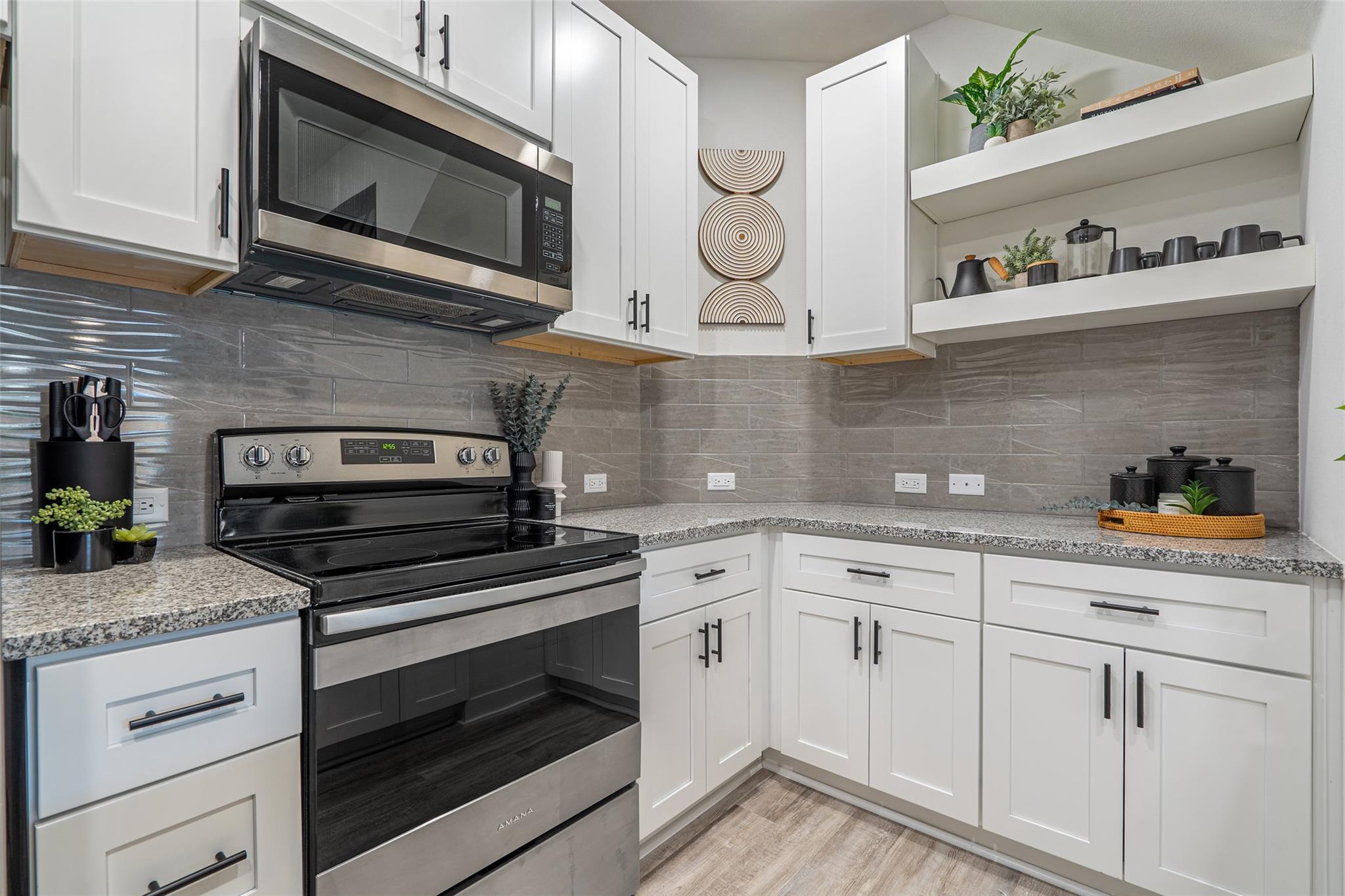 21202 Boggy Ford Rd # 6, Lago Vista, TX 78645