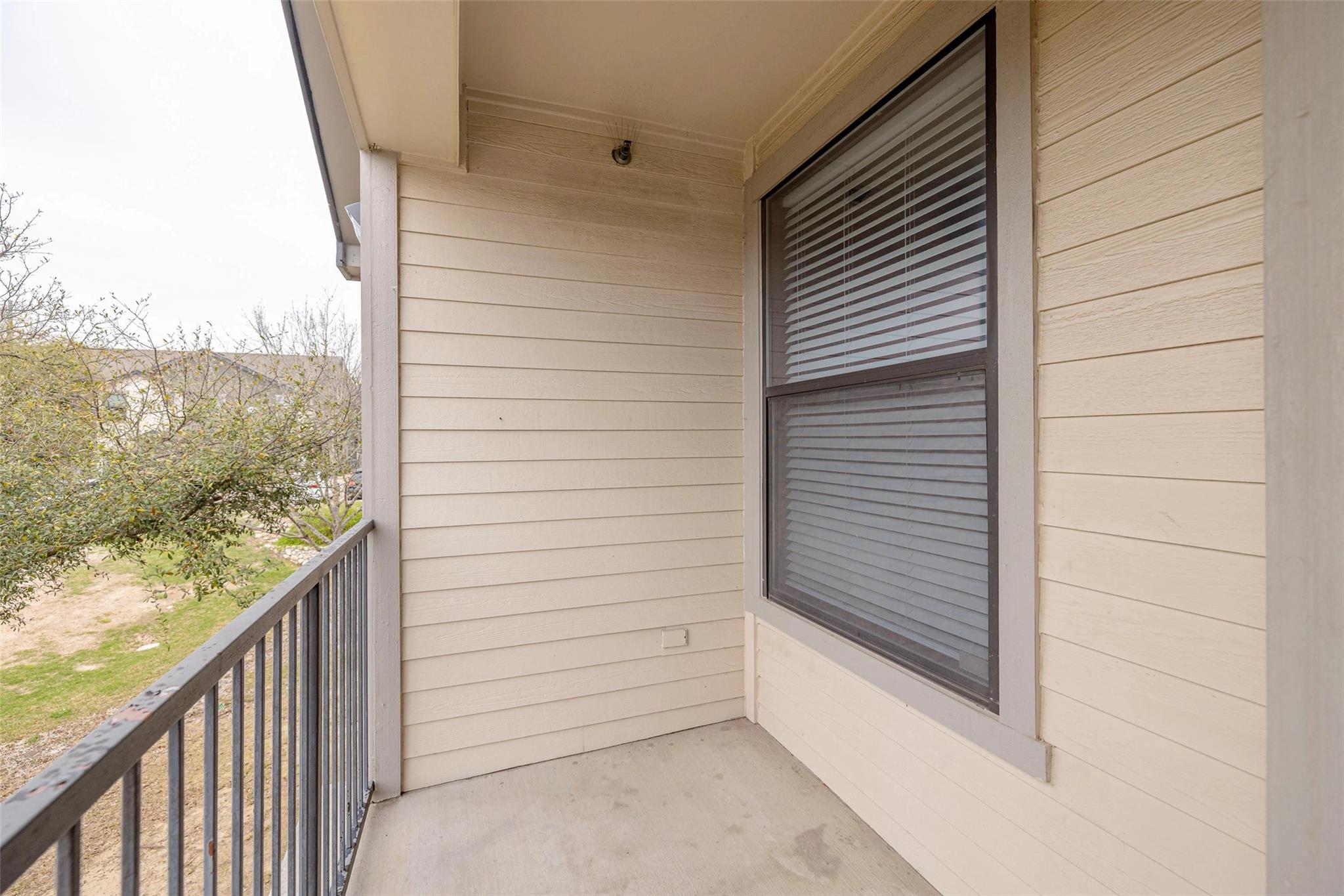 8515 S Interstate 35 Rd # 04221, Austin, TX 78744