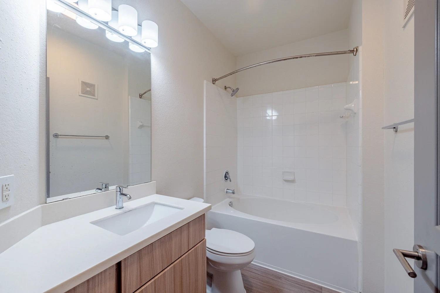 8515 S Interstate 35 Rd # 04116, Austin, TX 78744