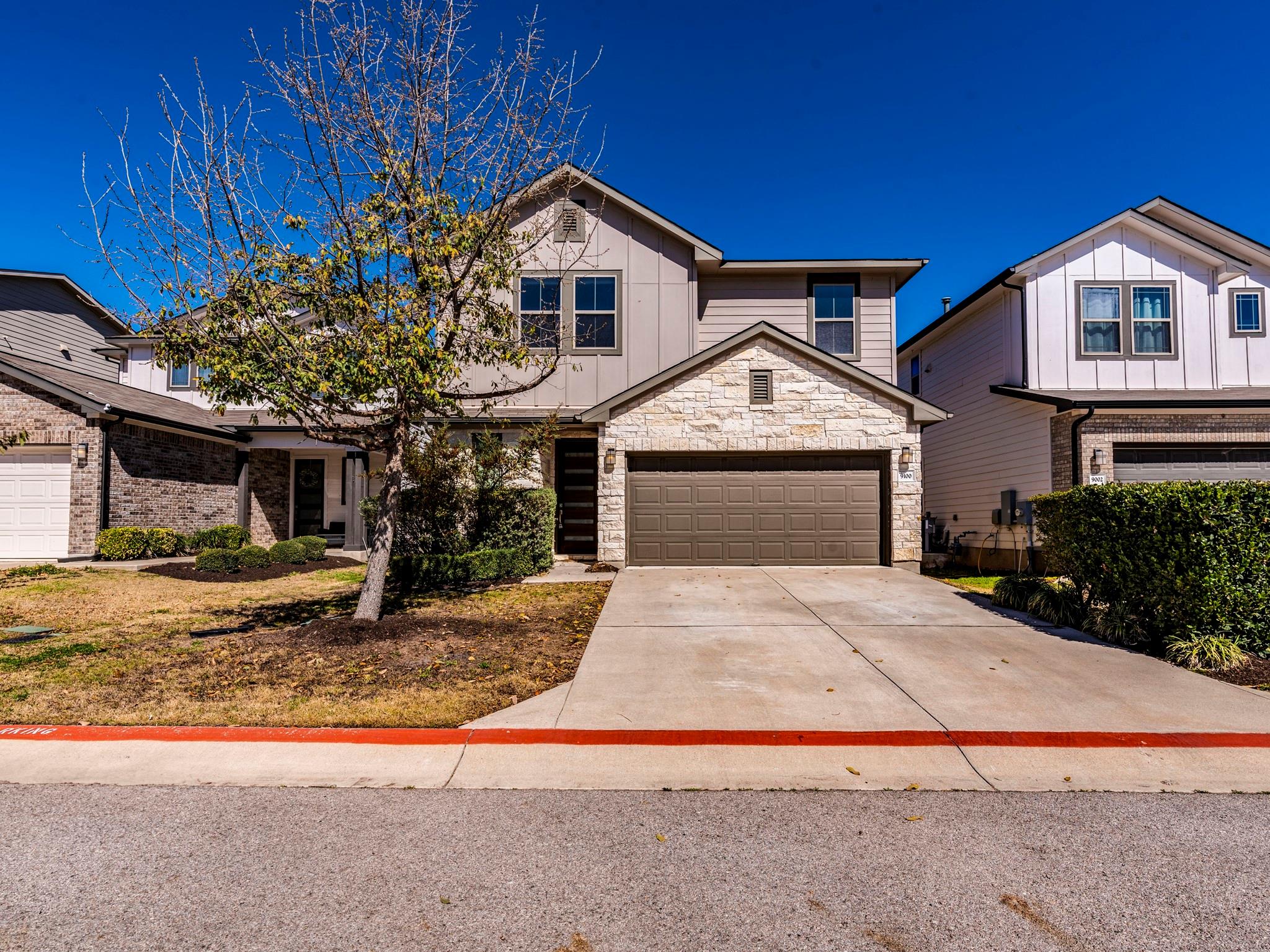 9100 Moonstone Dr, Austin, TX 78729