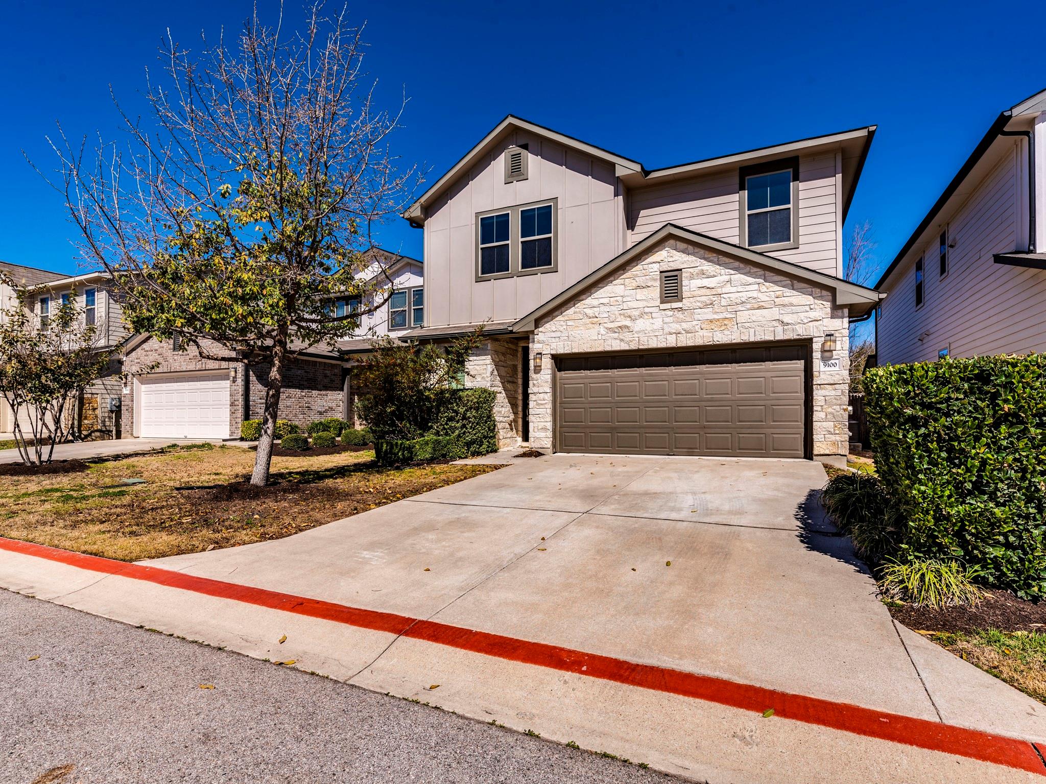 9100 Moonstone Dr, Austin, TX 78729