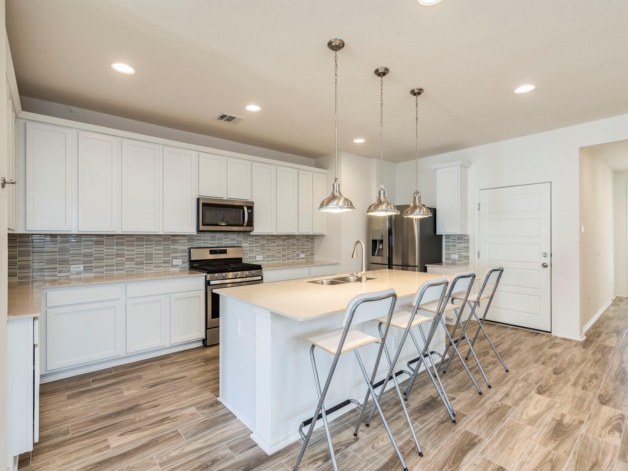 9100 Moonstone Dr, Austin, TX 78729