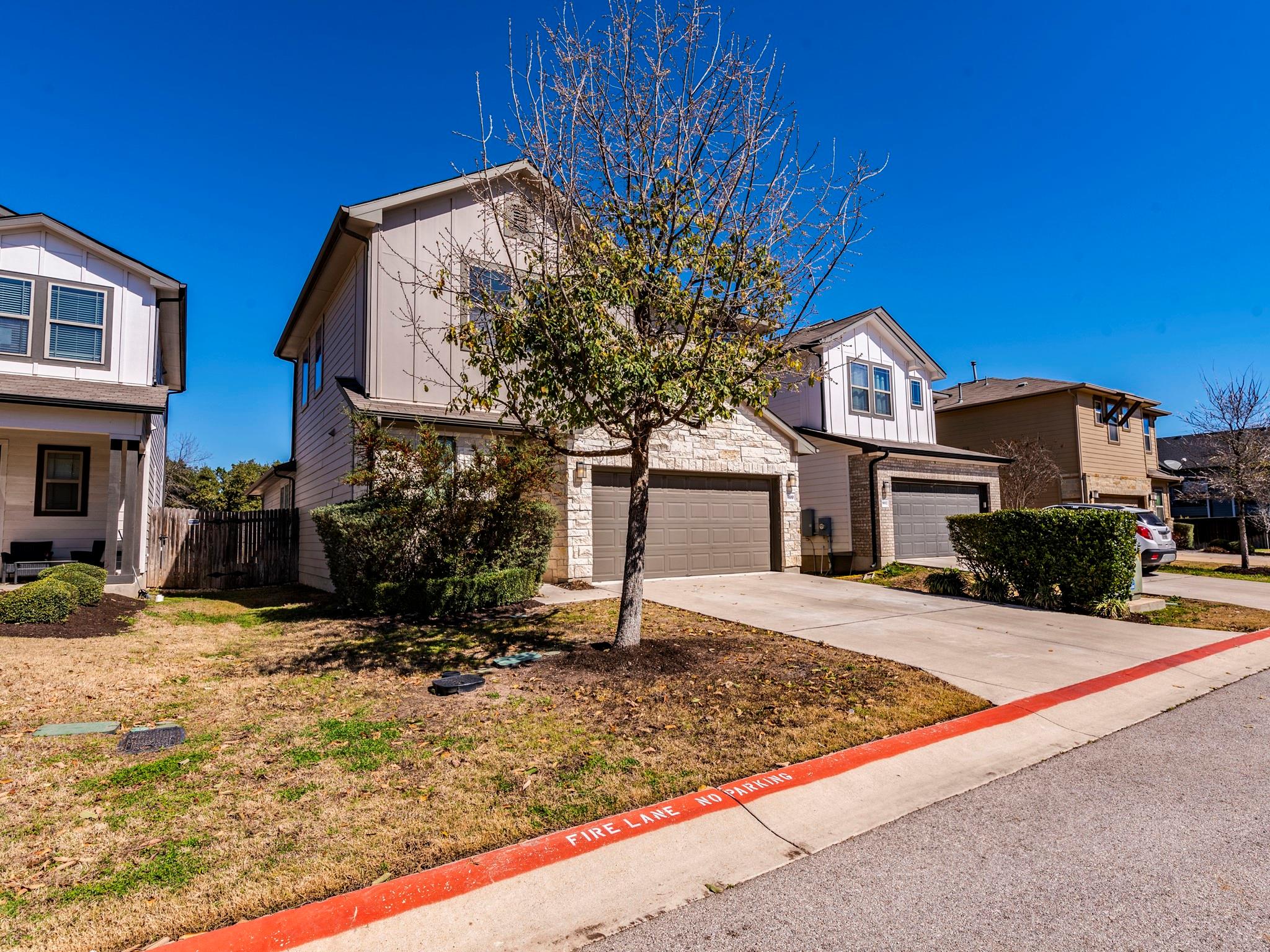 9100 Moonstone Dr, Austin, TX 78729