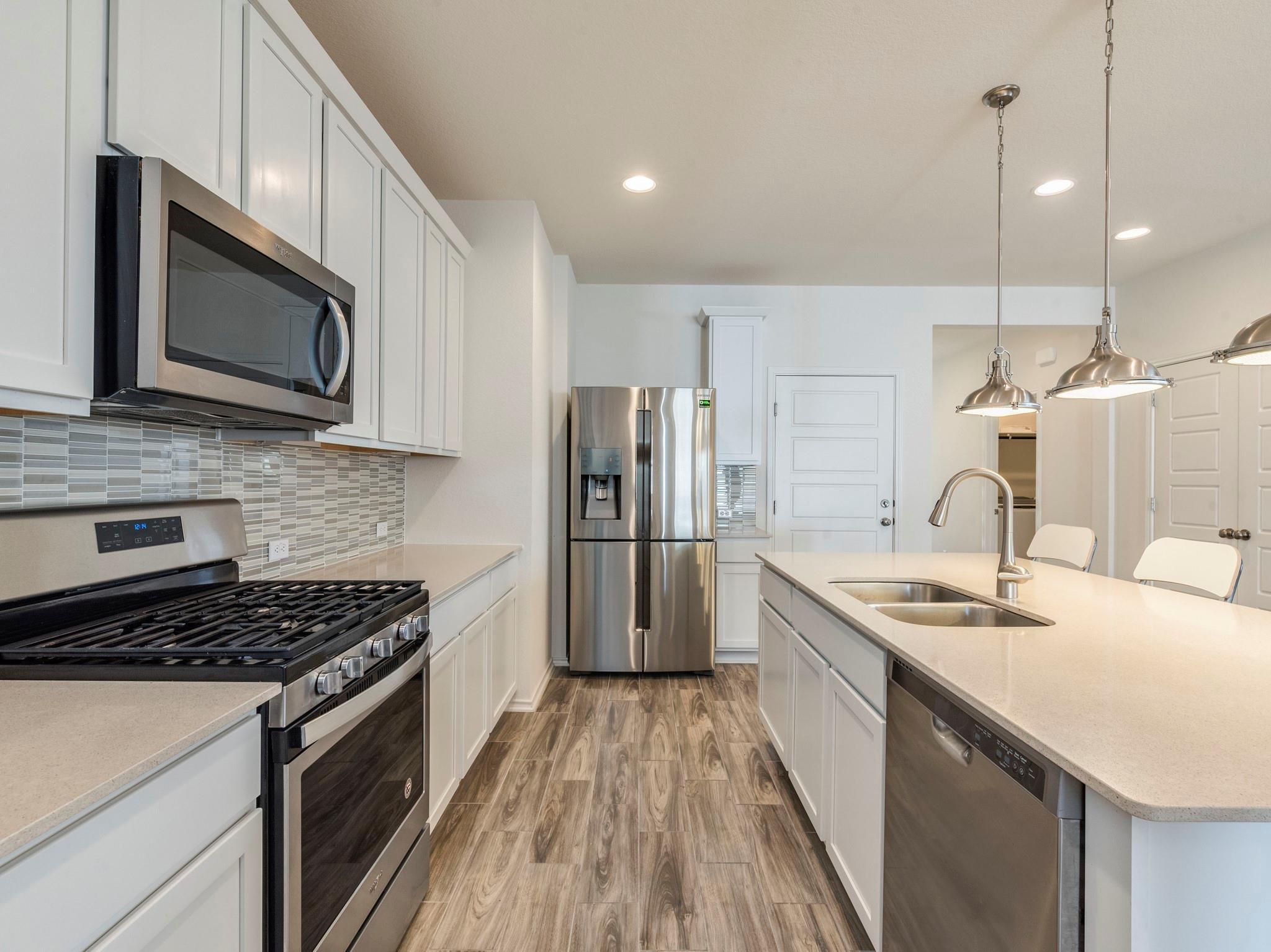 9100 Moonstone Dr, Austin, TX 78729