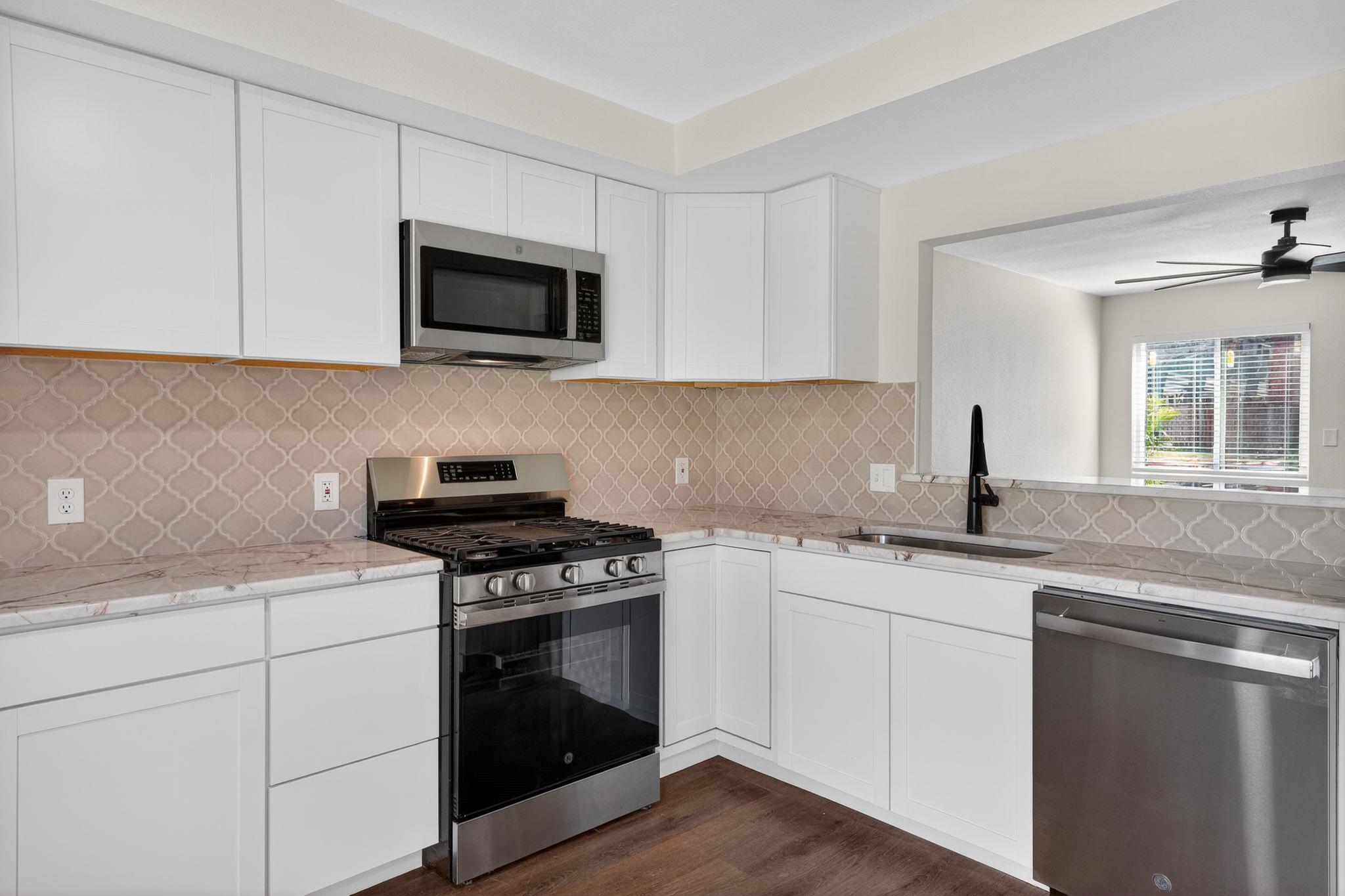 1402 Southport Dr, Austin, TX 78704