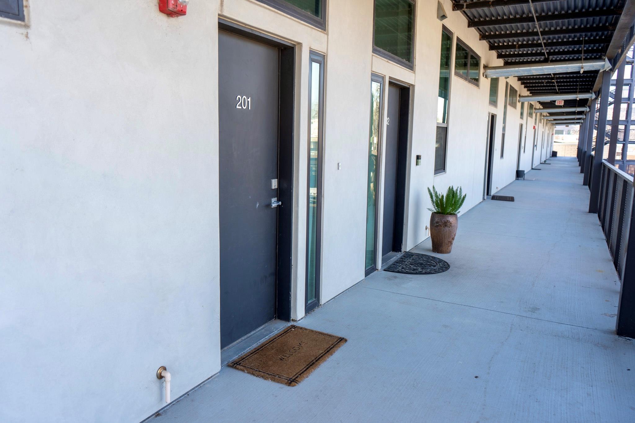 1322 E 12th St # 201, Austin, TX 78702