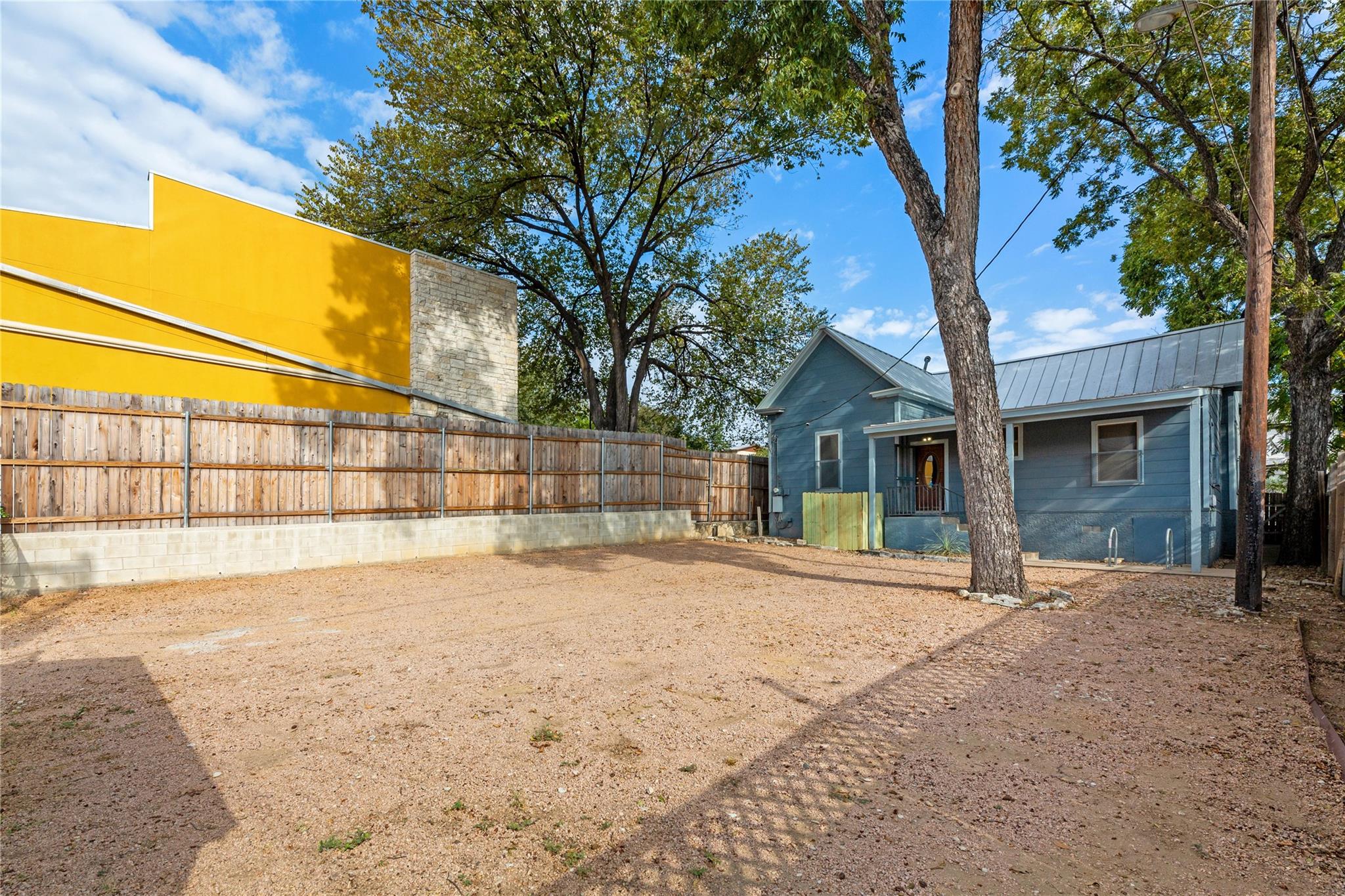1309 E 7th St, Austin, TX 78702