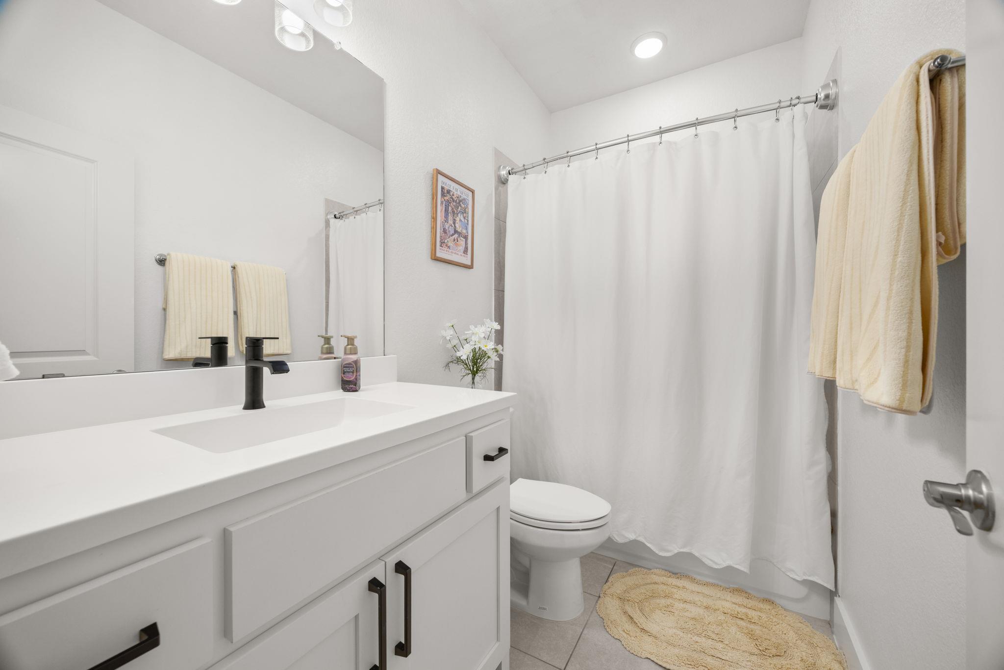 229 Iva June Ln, Georgetown, TX 78628