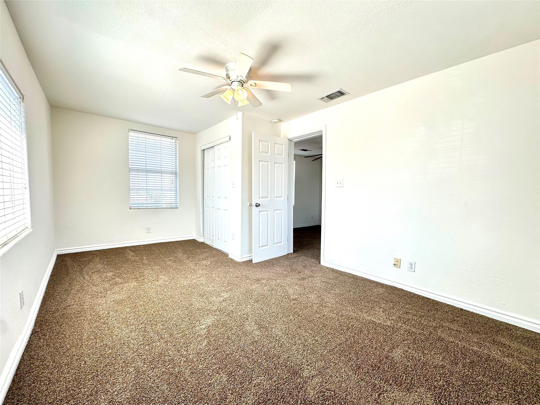 3024 E 12th St, Austin, TX 78702