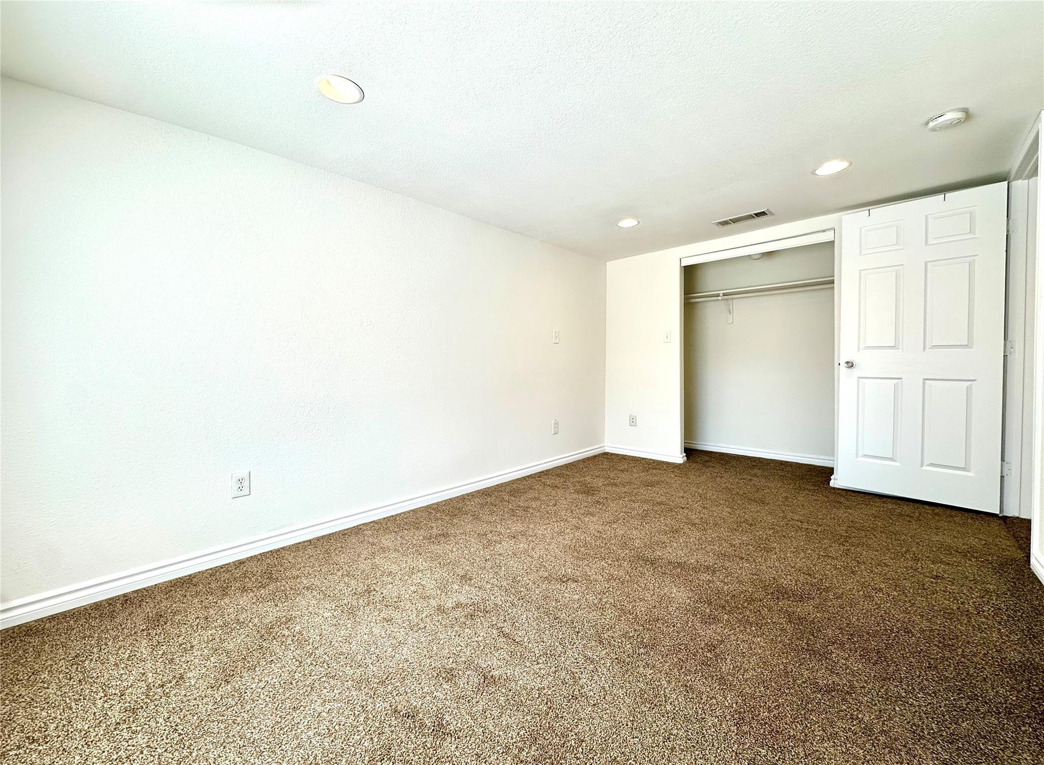 3024 E 12th St, Austin, TX 78702