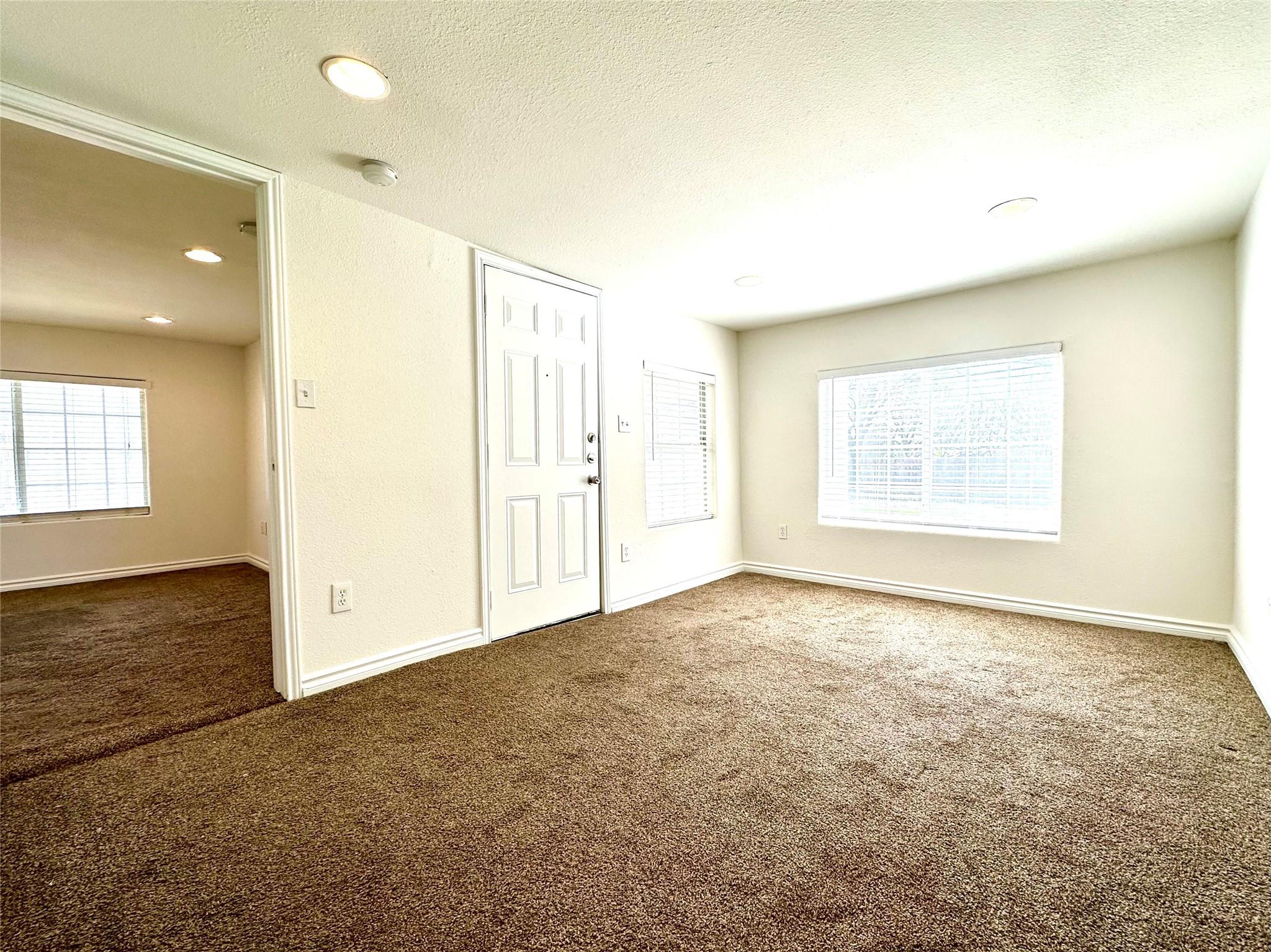 3024 E 12th St, Austin, TX 78702