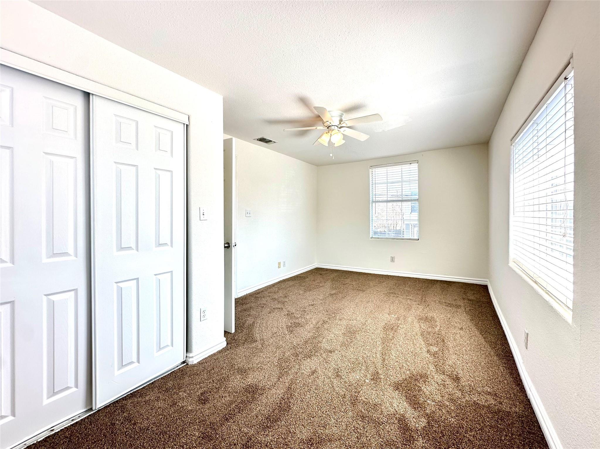 3024 E 12th St, Austin, TX 78702