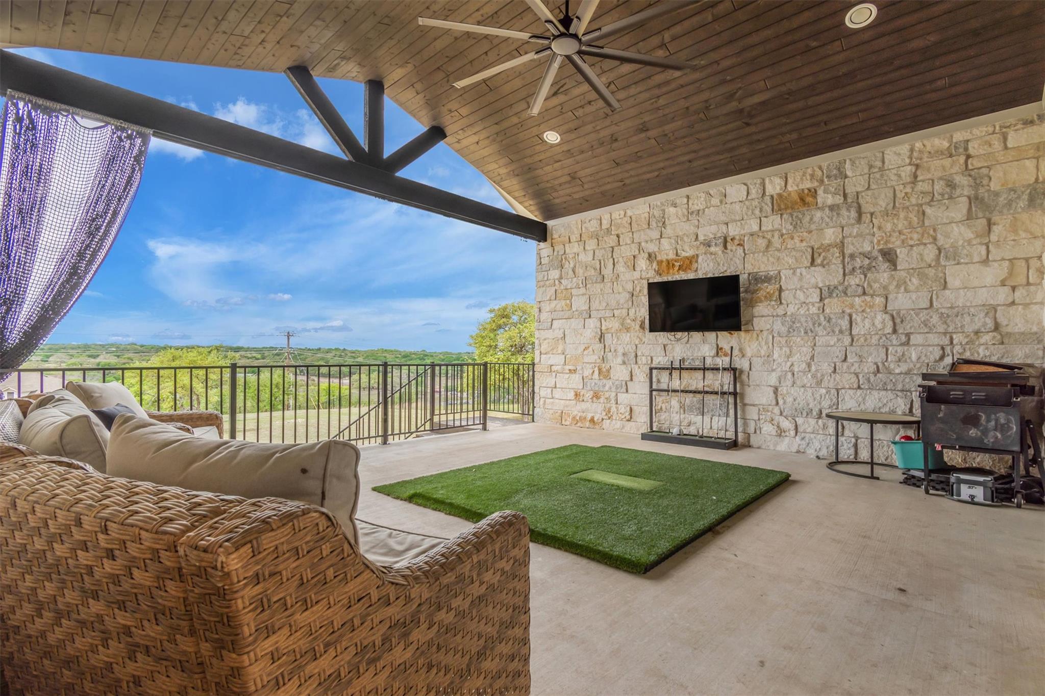 125 Pueblo Peakk Cv, Liberty Hill, TX 78642