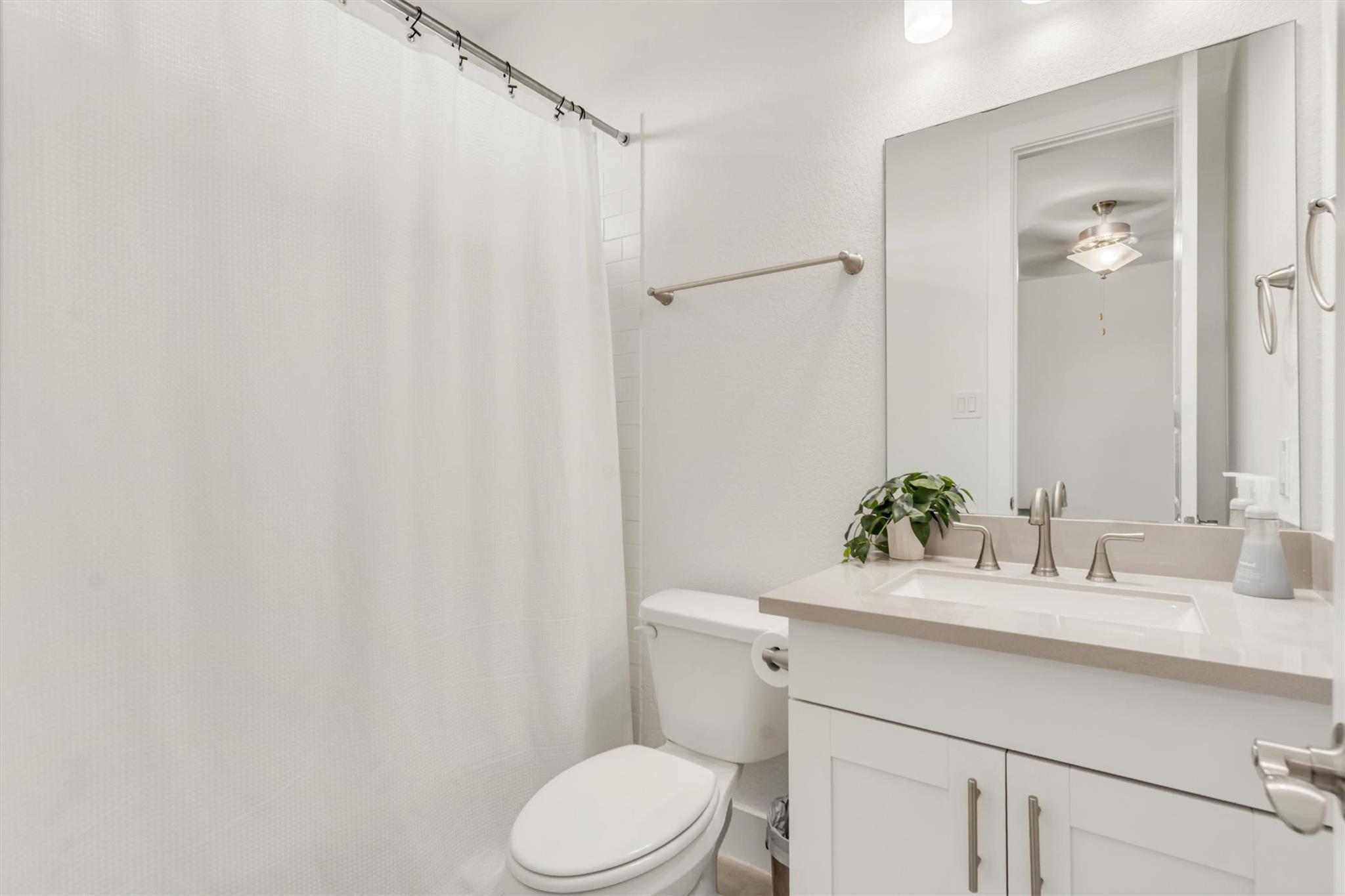 125 Pueblo Peakk Cv, Liberty Hill, TX 78642