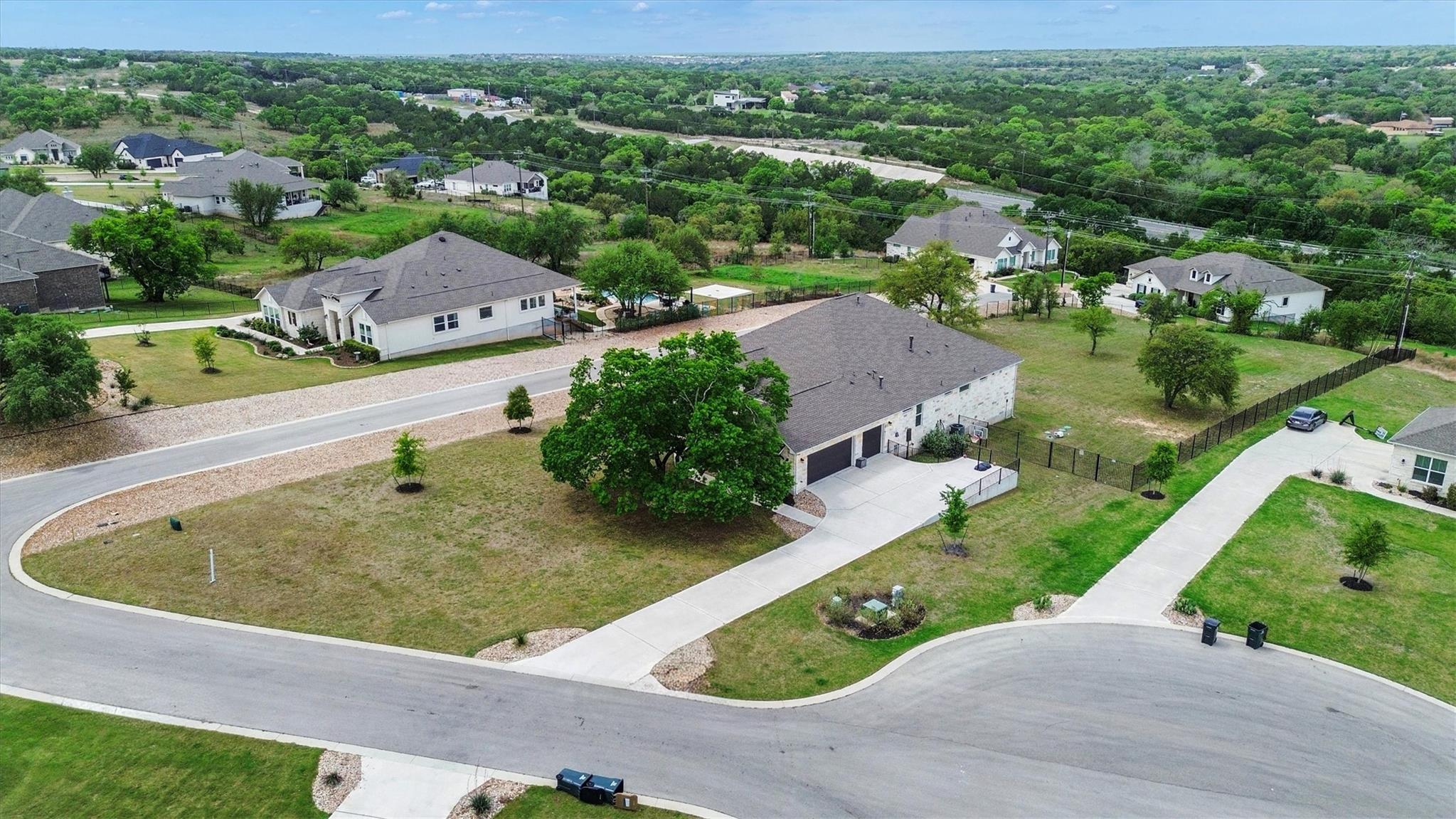 125 Pueblo Peakk Cv, Liberty Hill, TX 78642