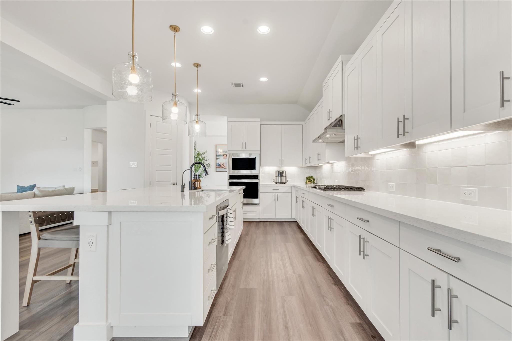 125 Pueblo Peakk Cv, Liberty Hill, TX 78642