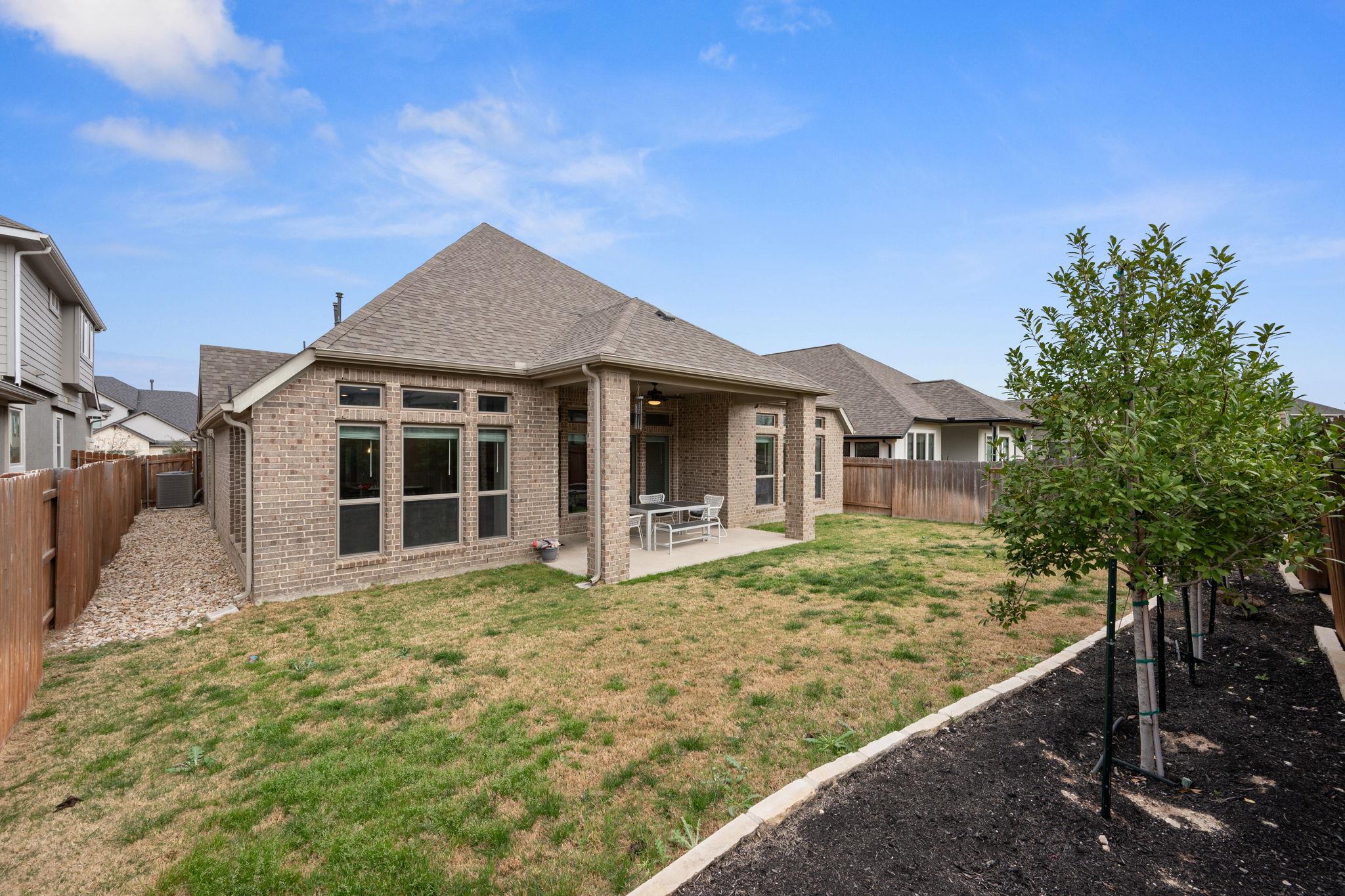 6901 Empresa Dr, Austin, TX 78738