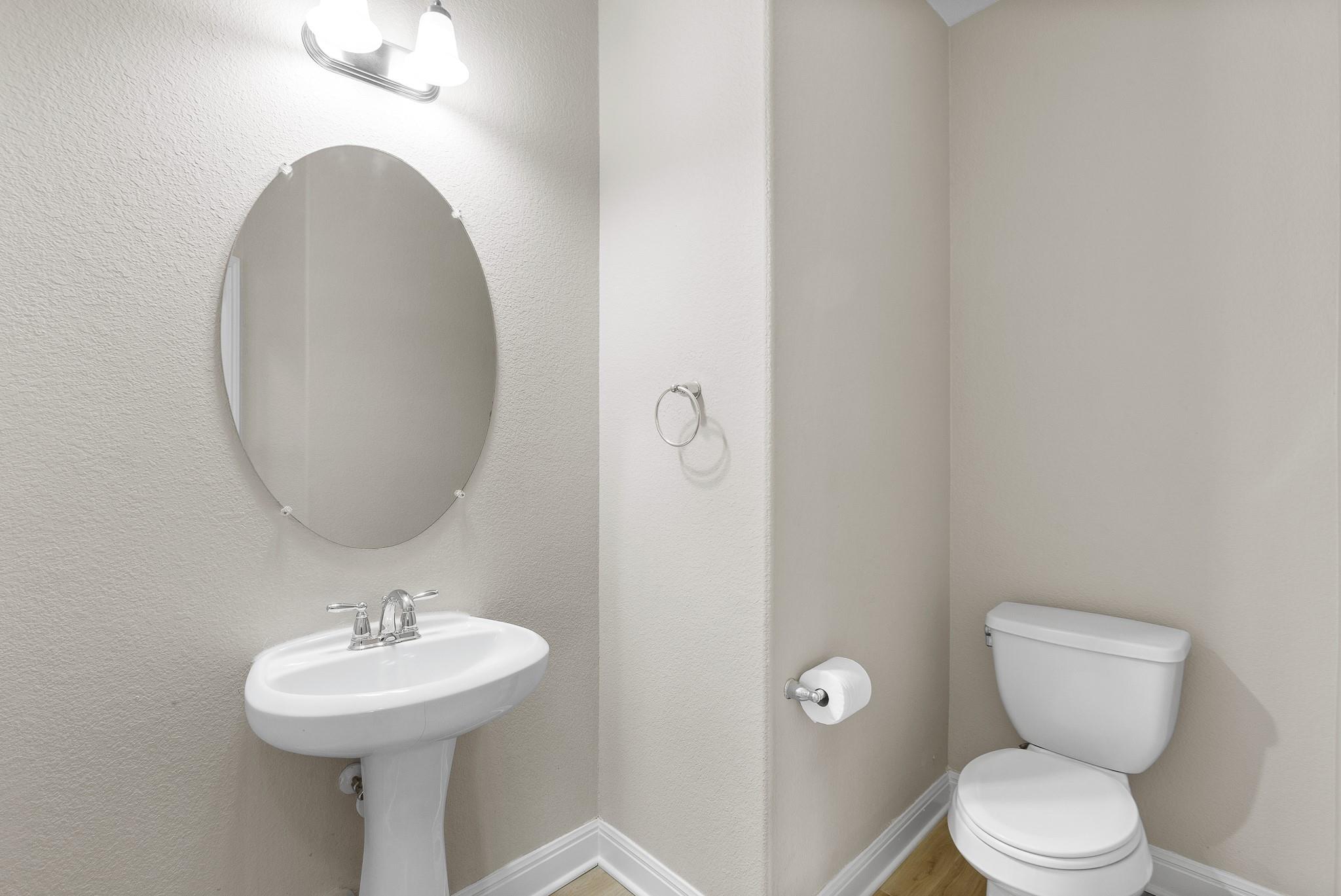 10824 Dinah Dr, Austin, TX 78748