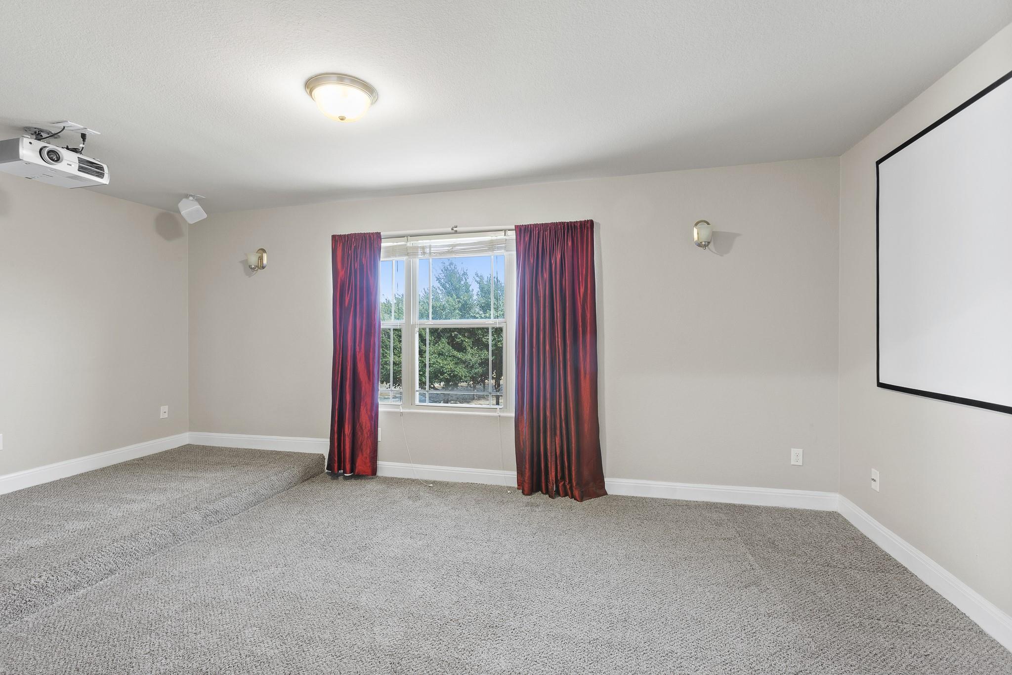 10824 Dinah Dr, Austin, TX 78748