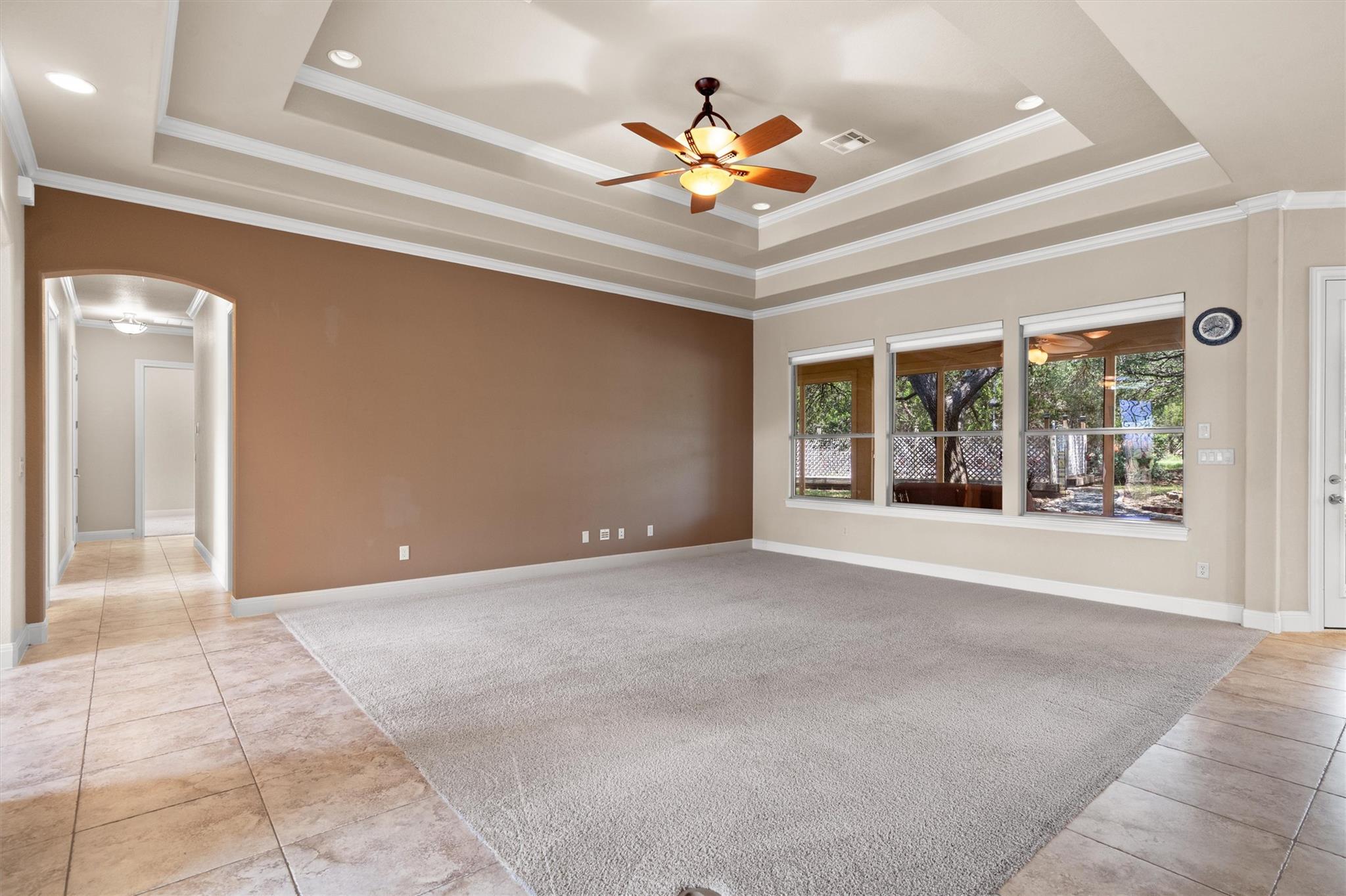 17109 Northlake Hills Dr, Jonestown, TX 78645