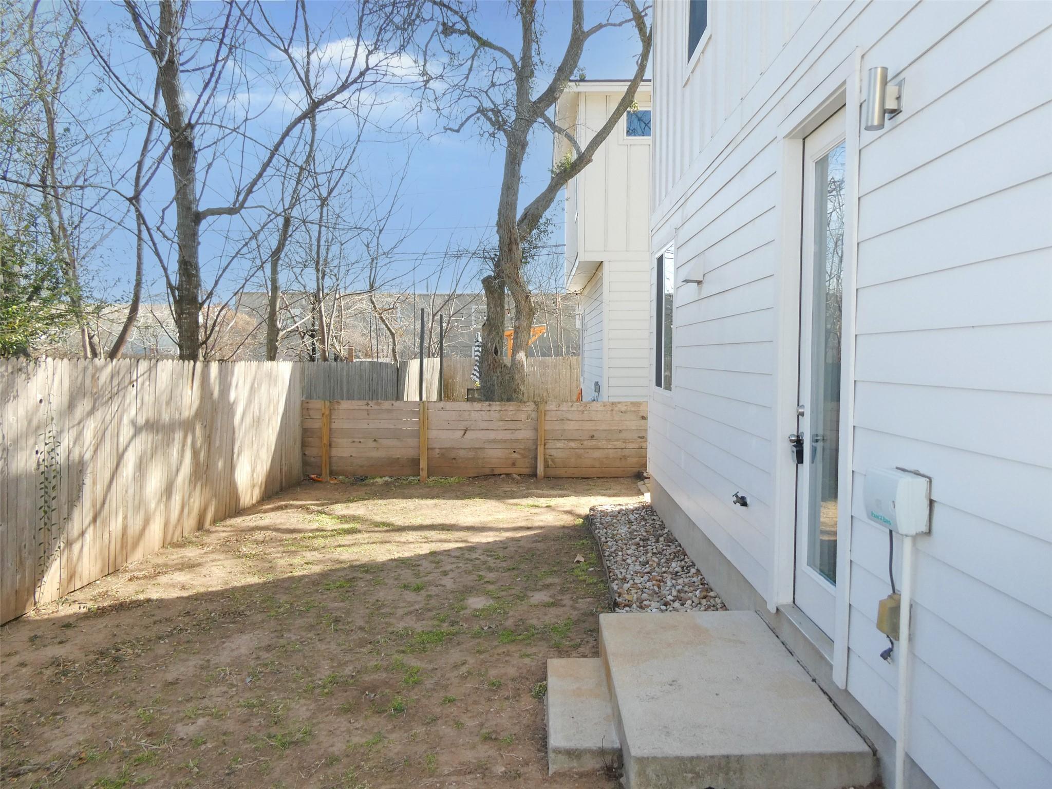 2512 WHELESS Ln # 5, Austin, TX 78723