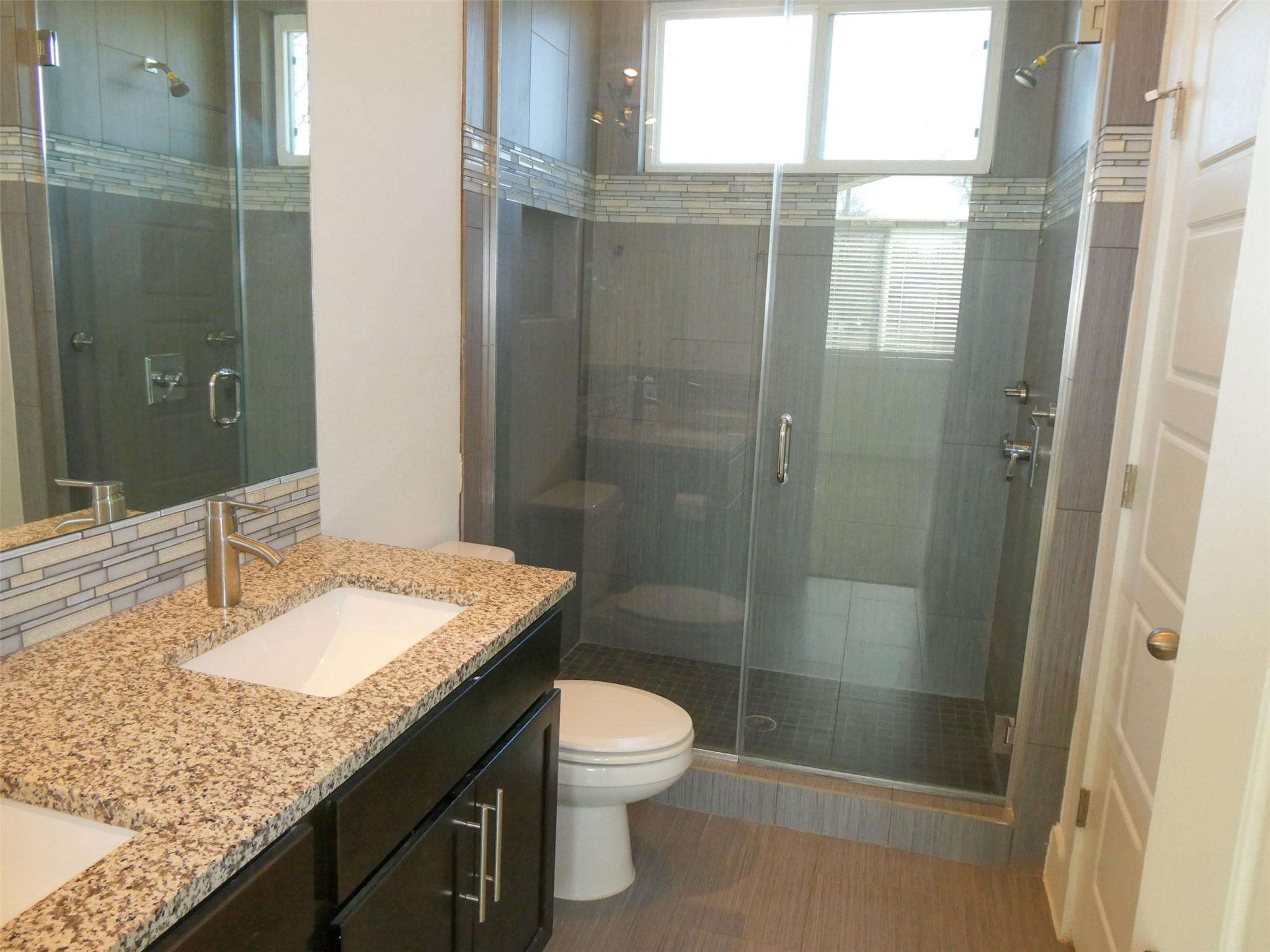 2512 WHELESS Ln # 5, Austin, TX 78723