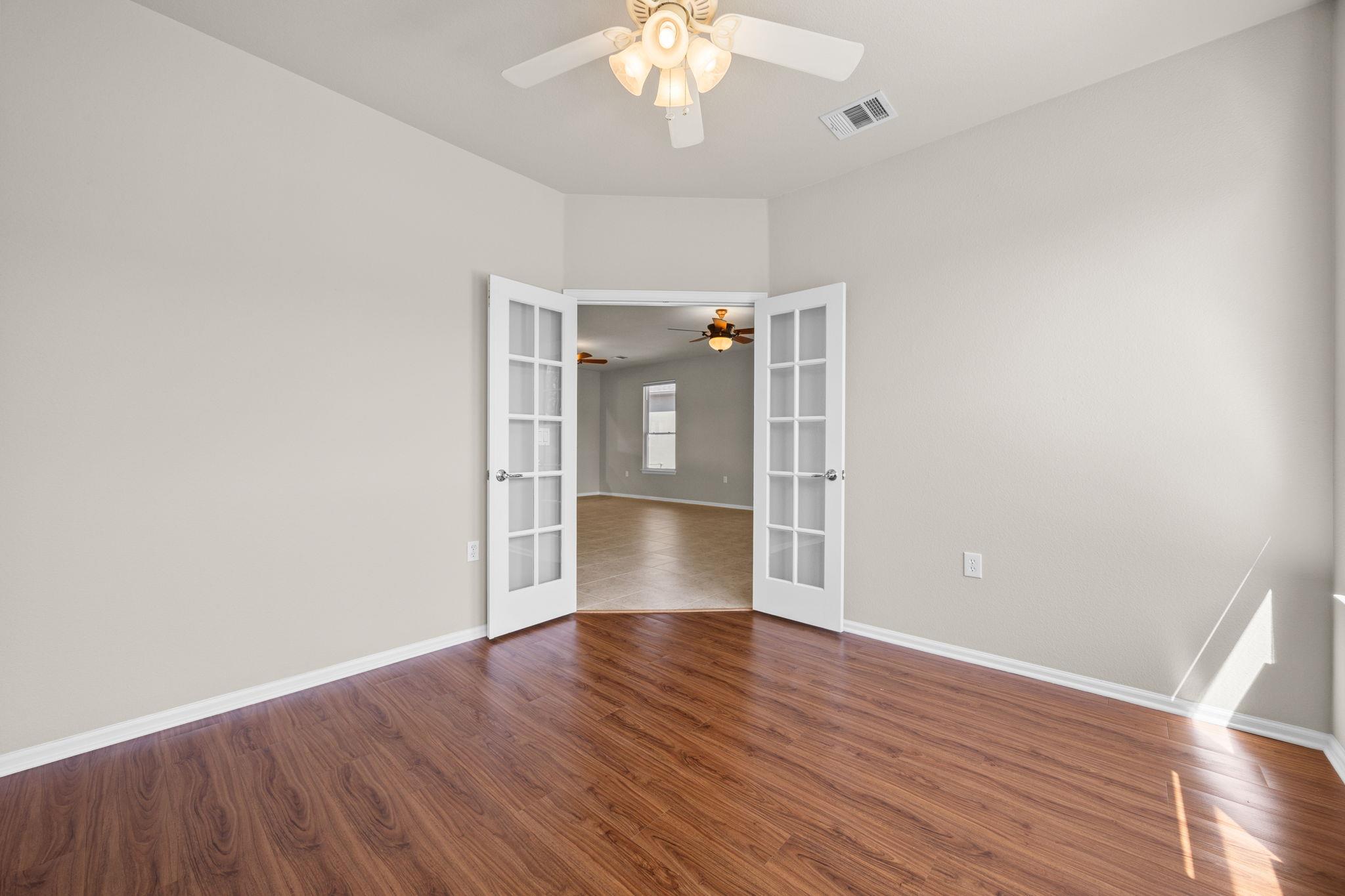 147 Prairie Creek Trl, Georgetown, TX 78633