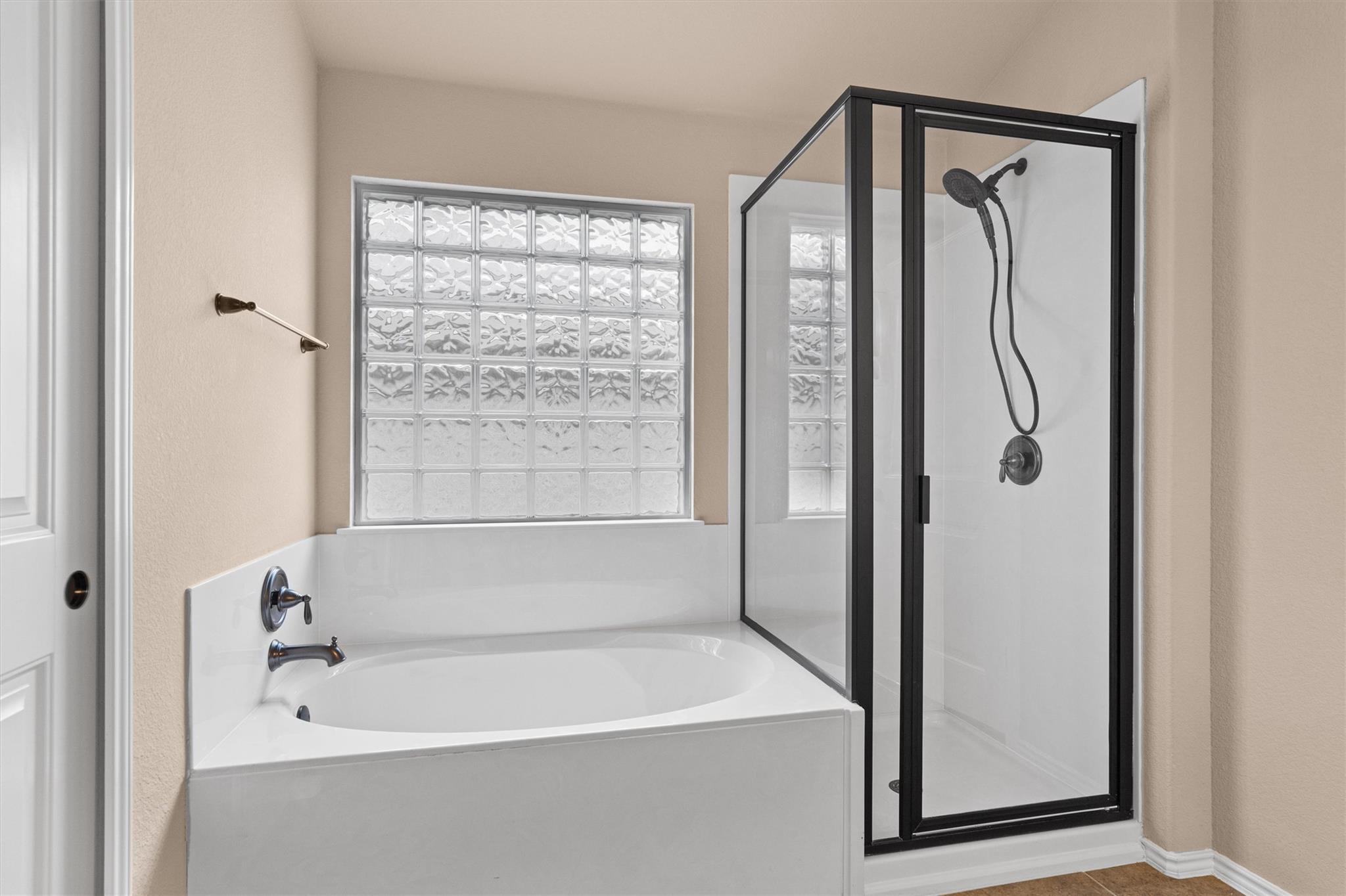 306 Tom Kite Dr, Round Rock, TX 78664