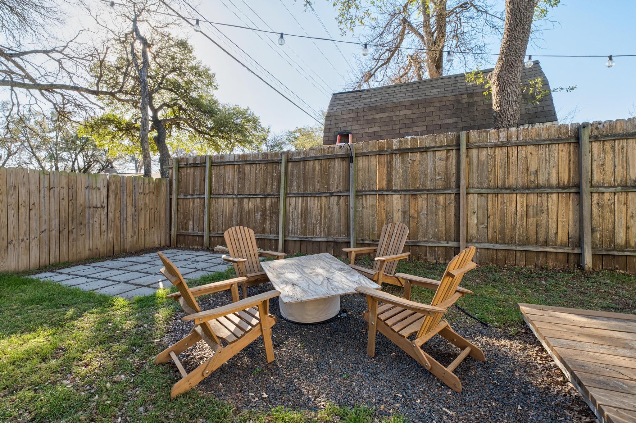 2801 Crownspoint Dr, Austin, TX 78748