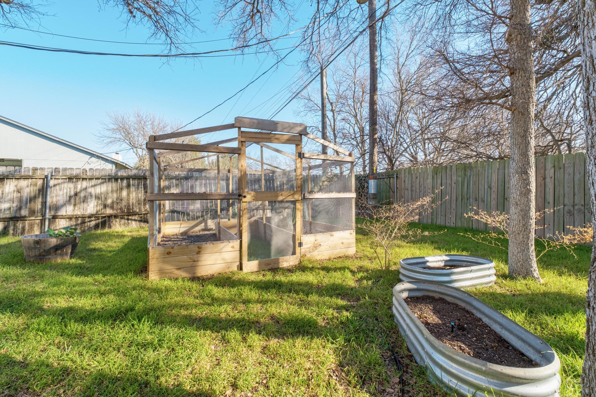 2801 Crownspoint Dr, Austin, TX 78748