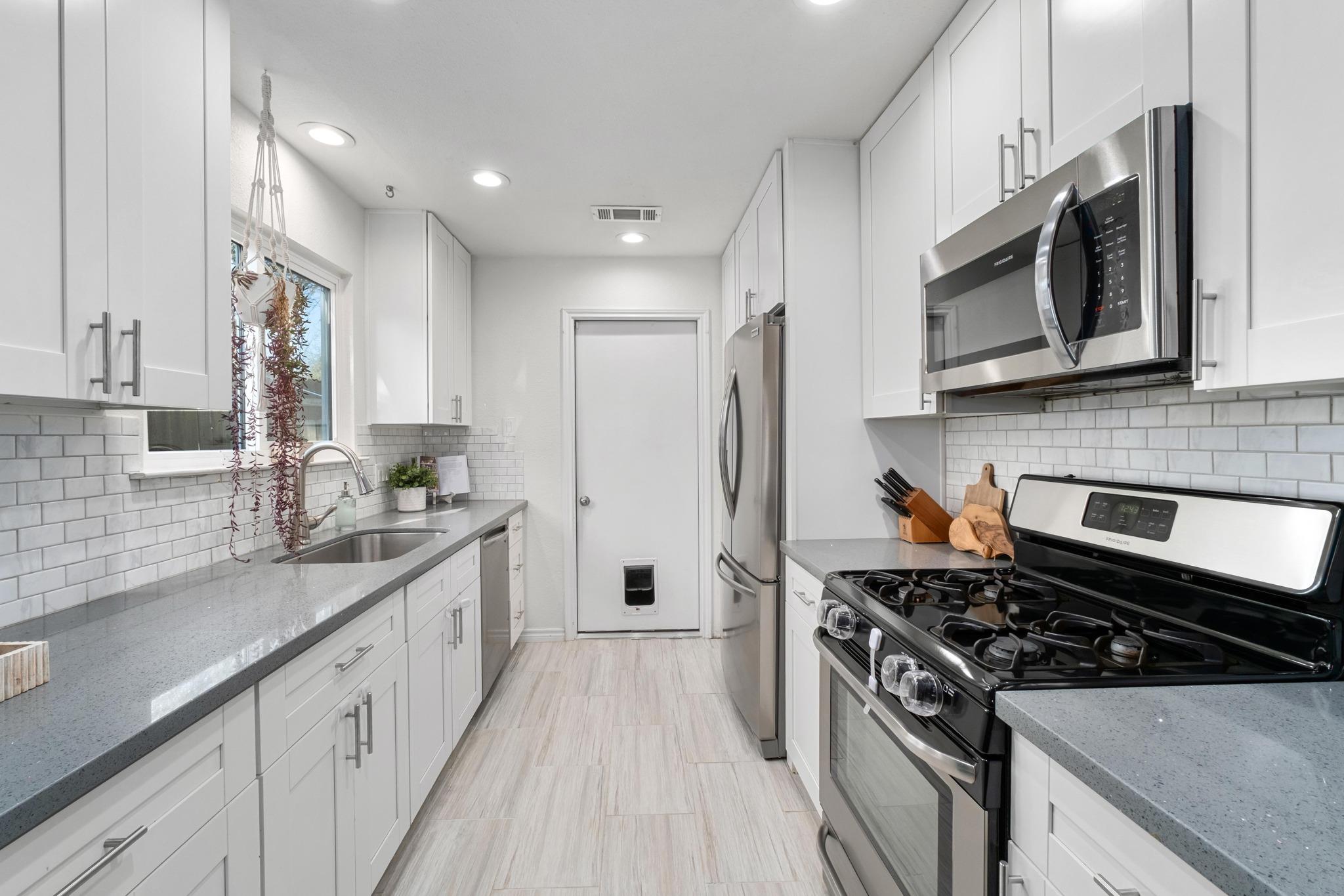 2801 Crownspoint Dr, Austin, TX 78748