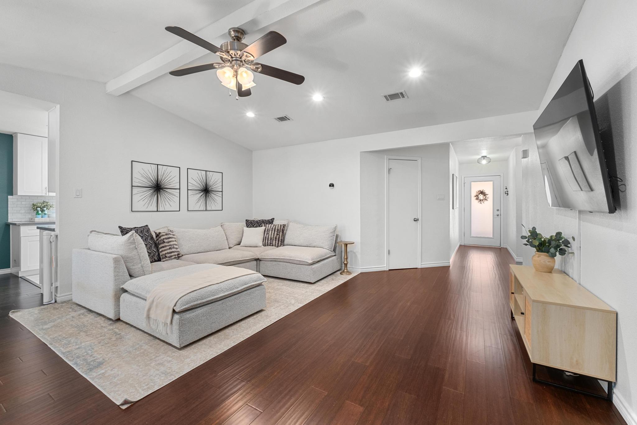 2801 Crownspoint Dr, Austin, TX 78748