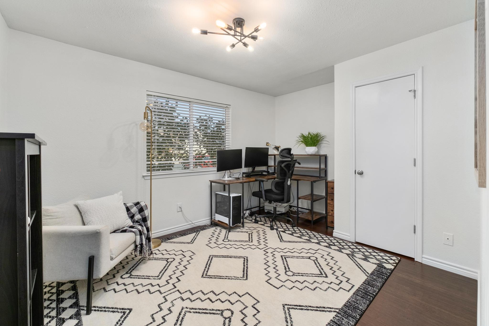 2801 Crownspoint Dr, Austin, TX 78748