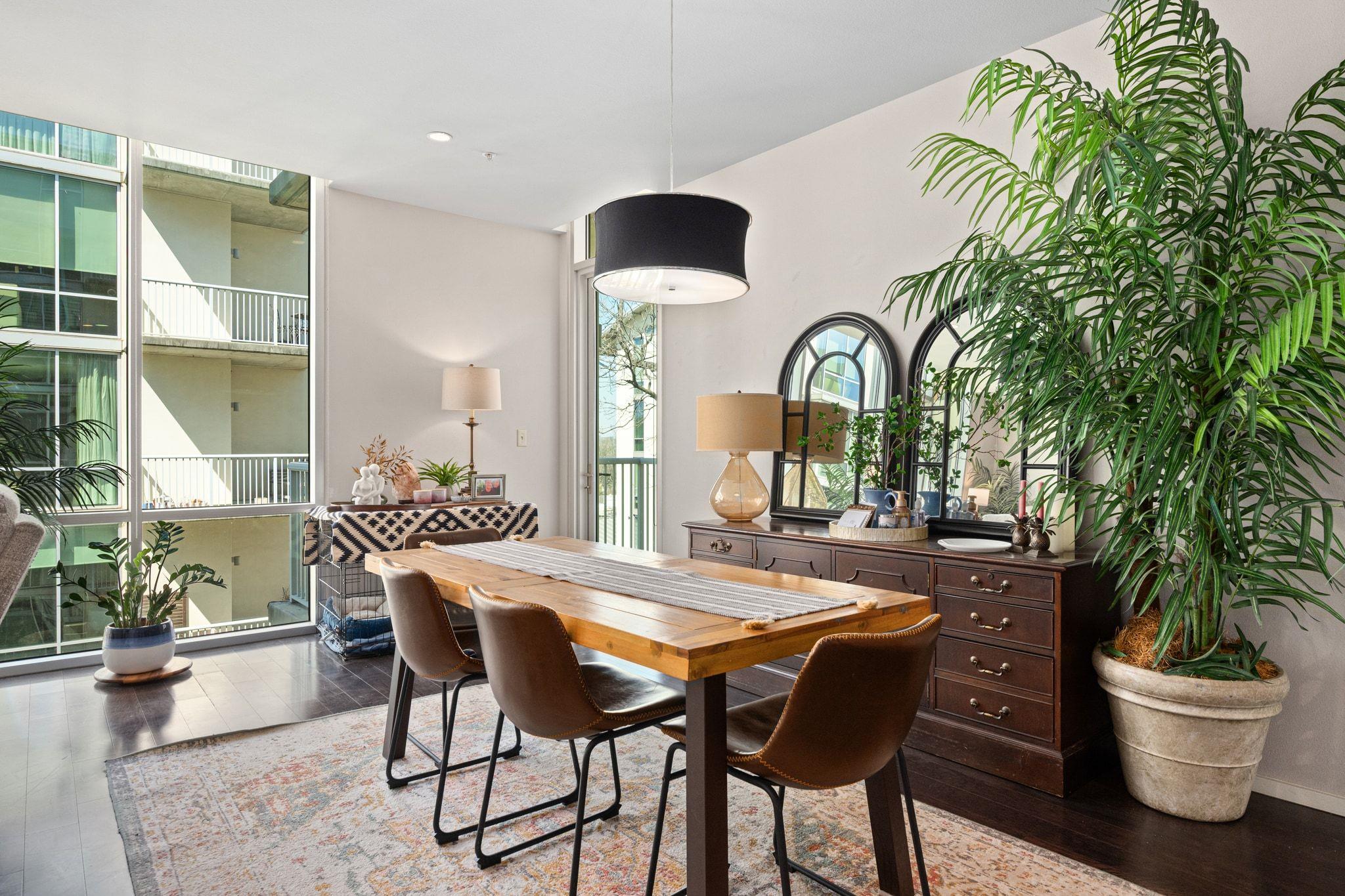 1600 Barton Springs Rd # 4401, Austin, TX 78704