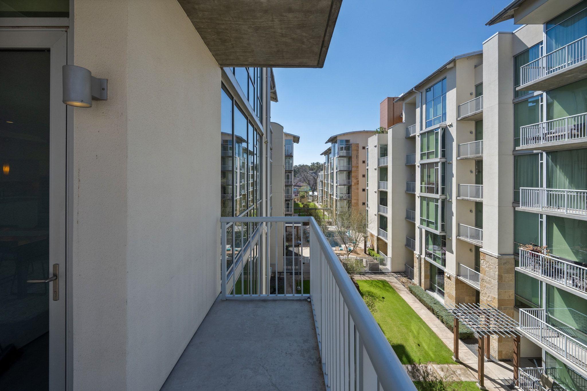 1600 Barton Springs Rd # 4401, Austin, TX 78704