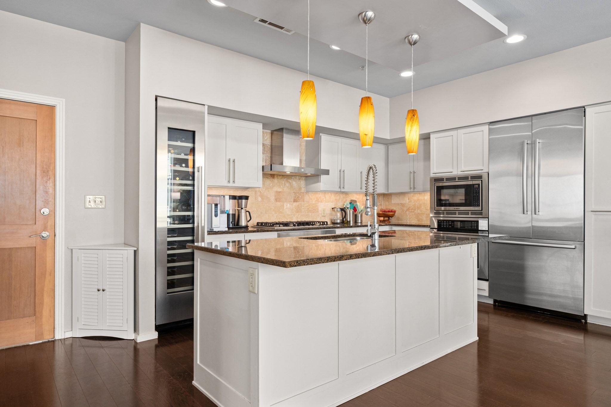 1600 Barton Springs Rd # 4401, Austin, TX 78704