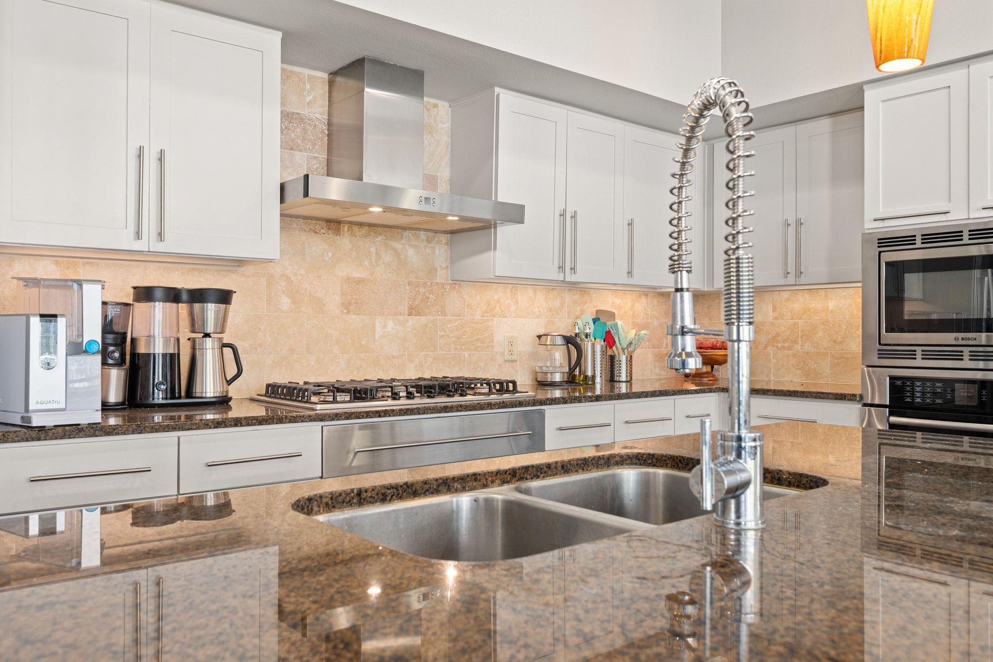 1600 Barton Springs Rd # 4401, Austin, TX 78704