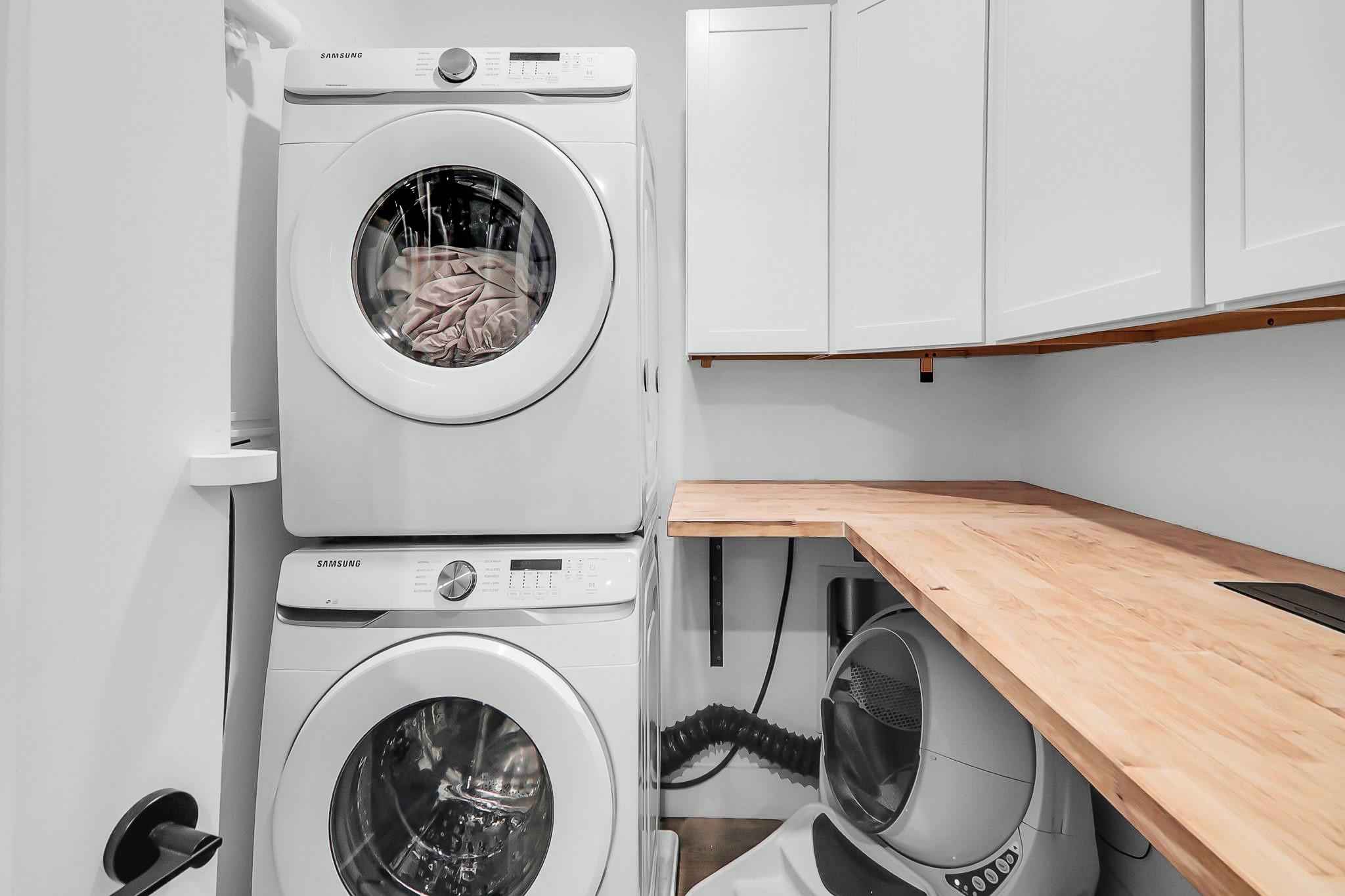 1701 Simond Ave # 304, Austin, TX 78723