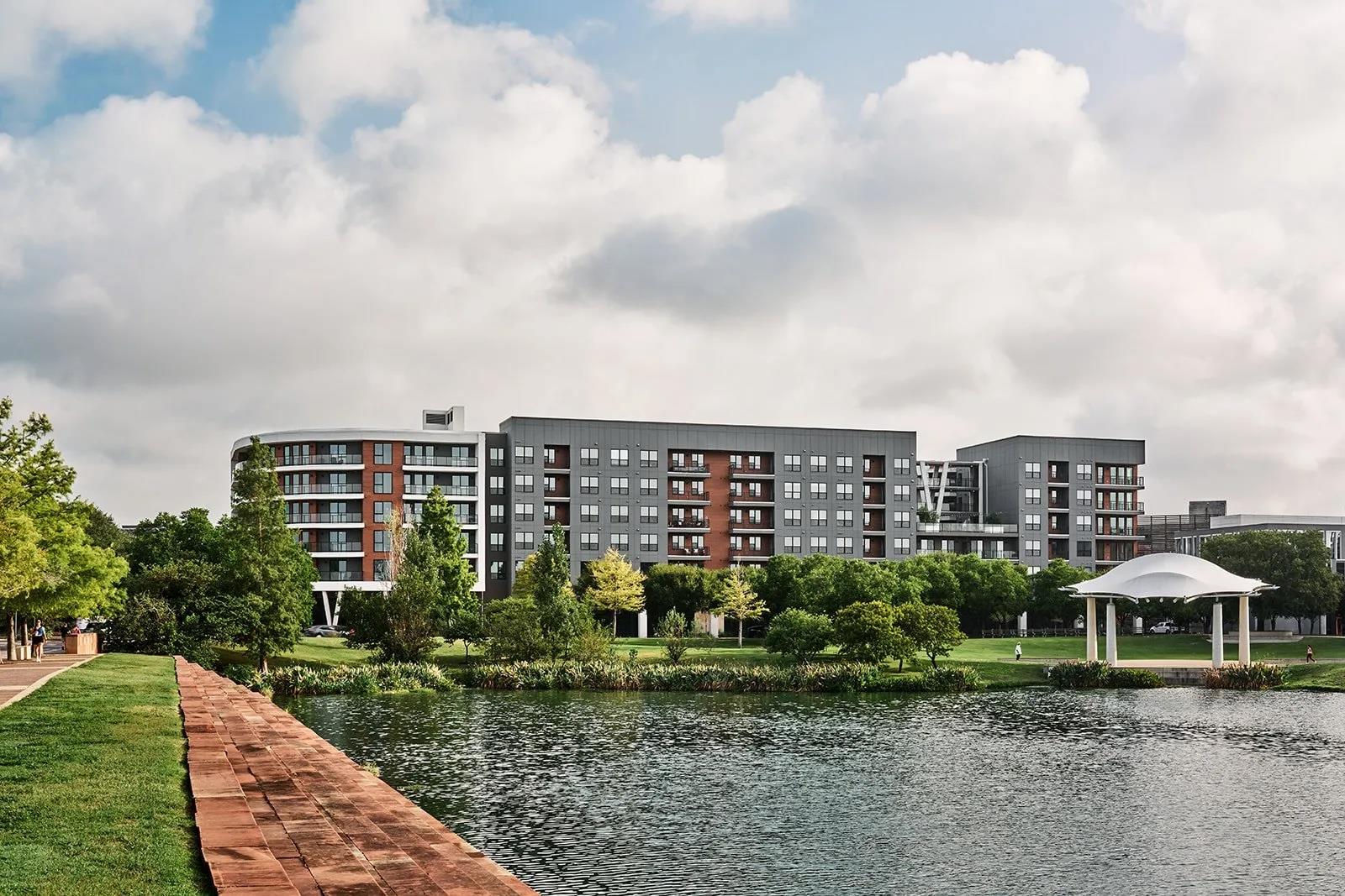 1701 Simond Ave # 304, Austin, TX 78723