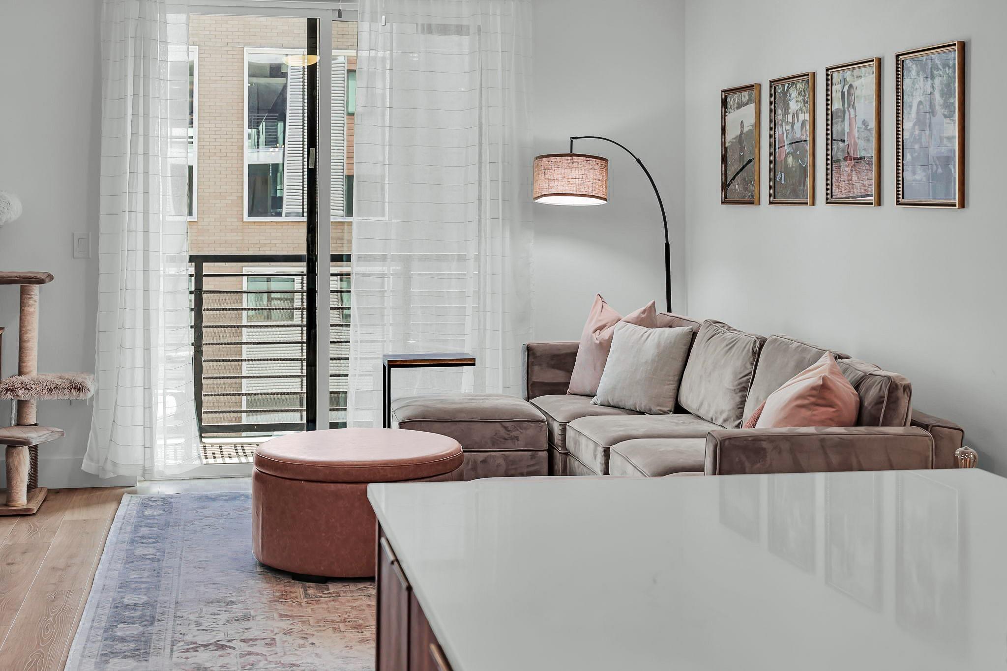 1701 Simond Ave # 304, Austin, TX 78723