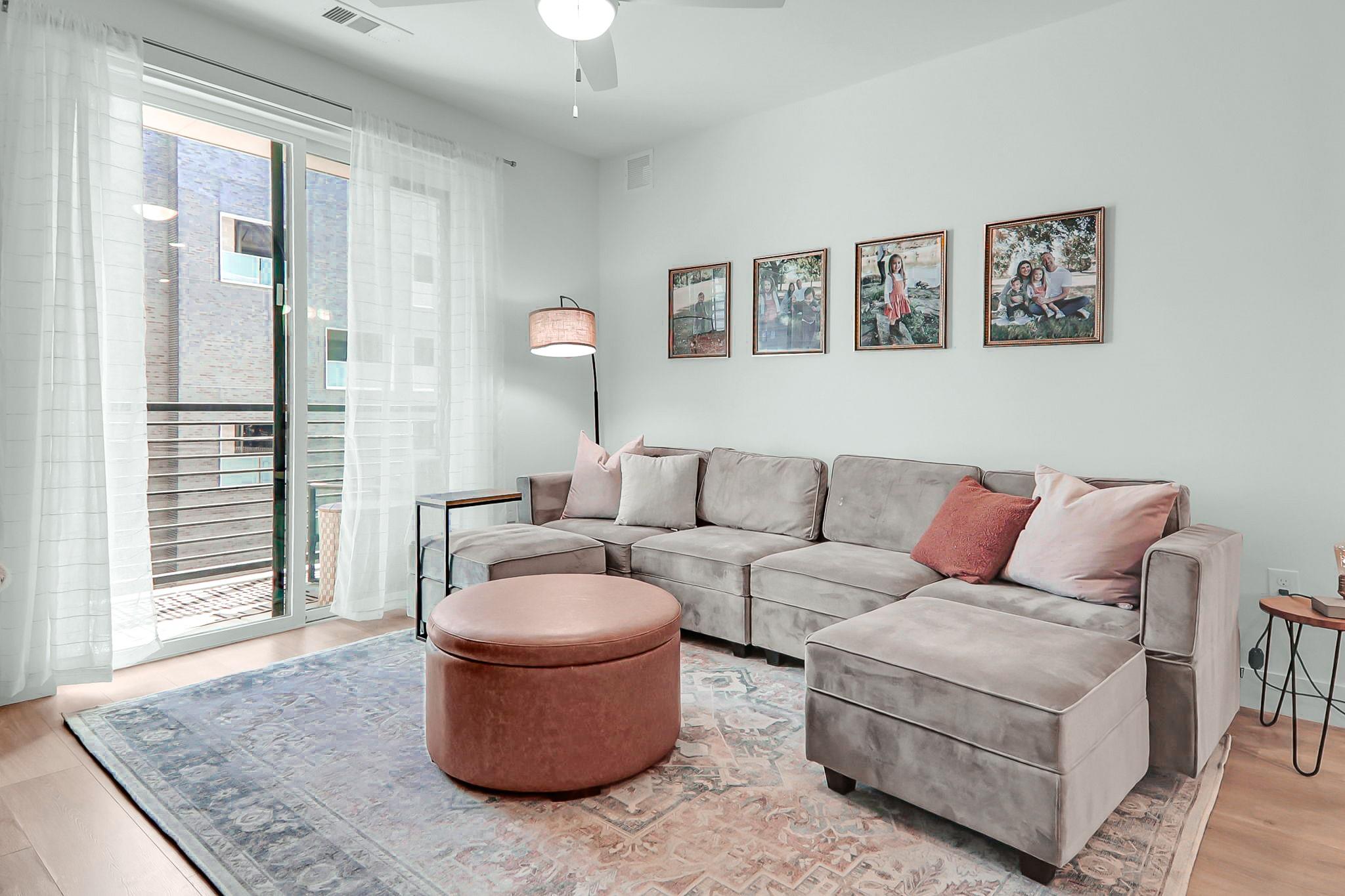 1701 Simond Ave # 304, Austin, TX 78723