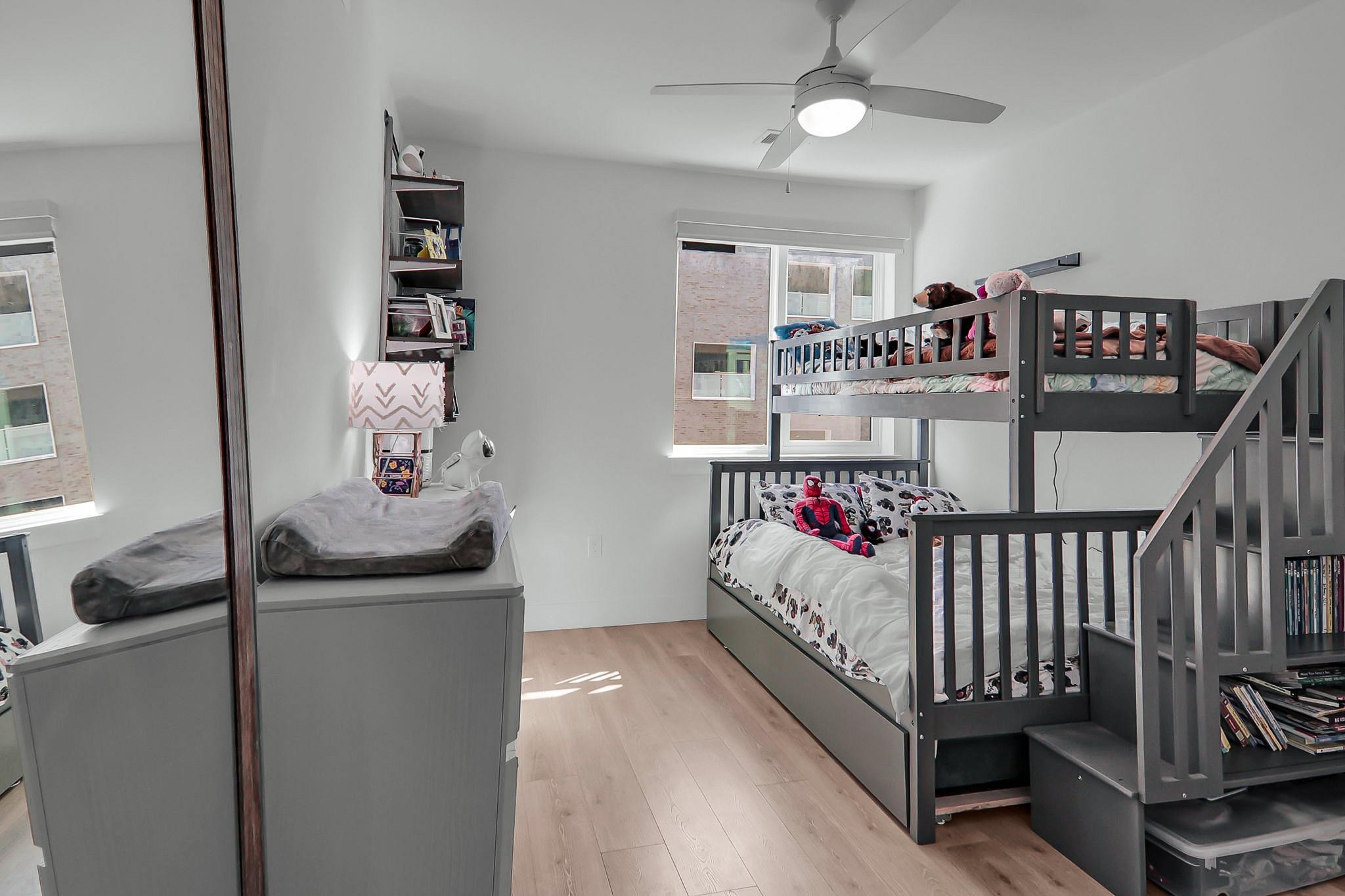 1701 Simond Ave # 304, Austin, TX 78723