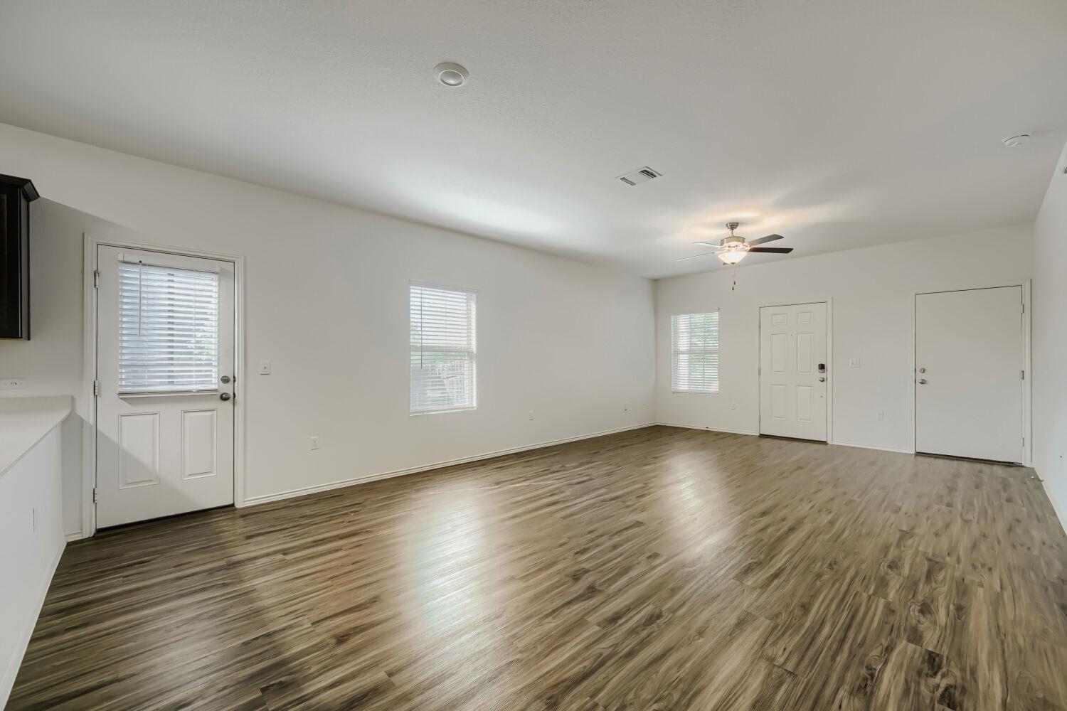 7001 Tonka Ln, Austin, TX 78744