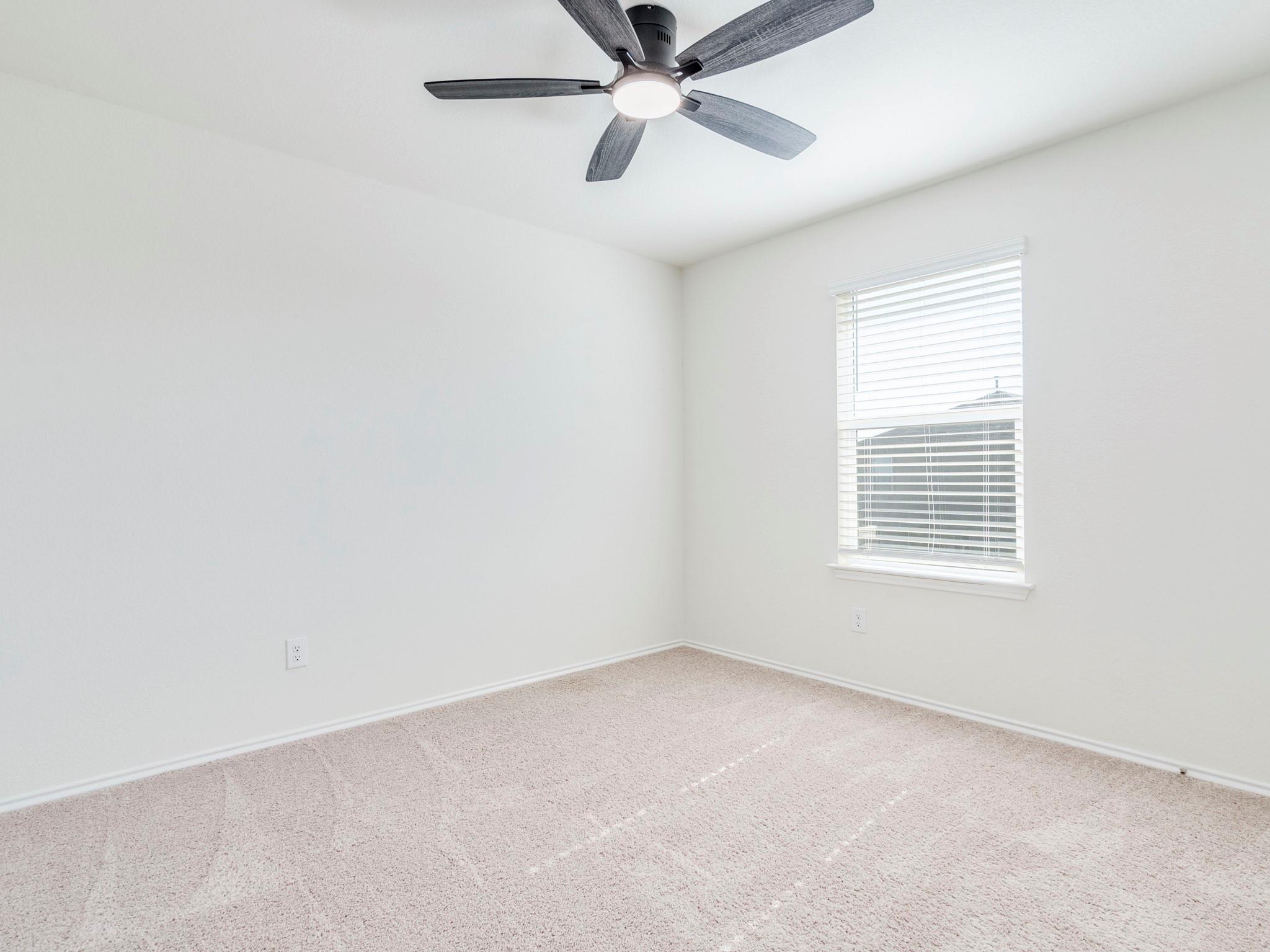 340 Andover Ln, Kyle, TX 78640